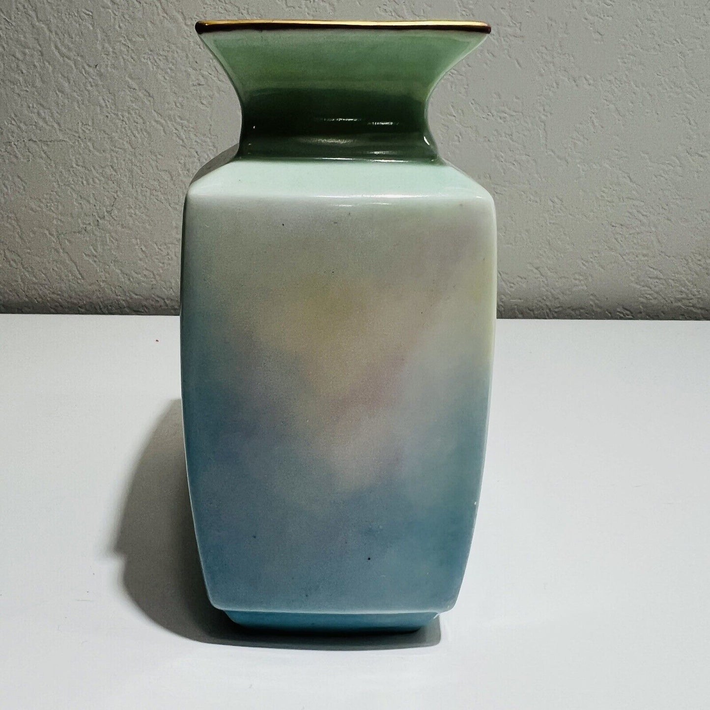 Bavaria Shonwald Bud Vase Blue Bird Design 1127 Porcelain Vintage P.S.A.A.