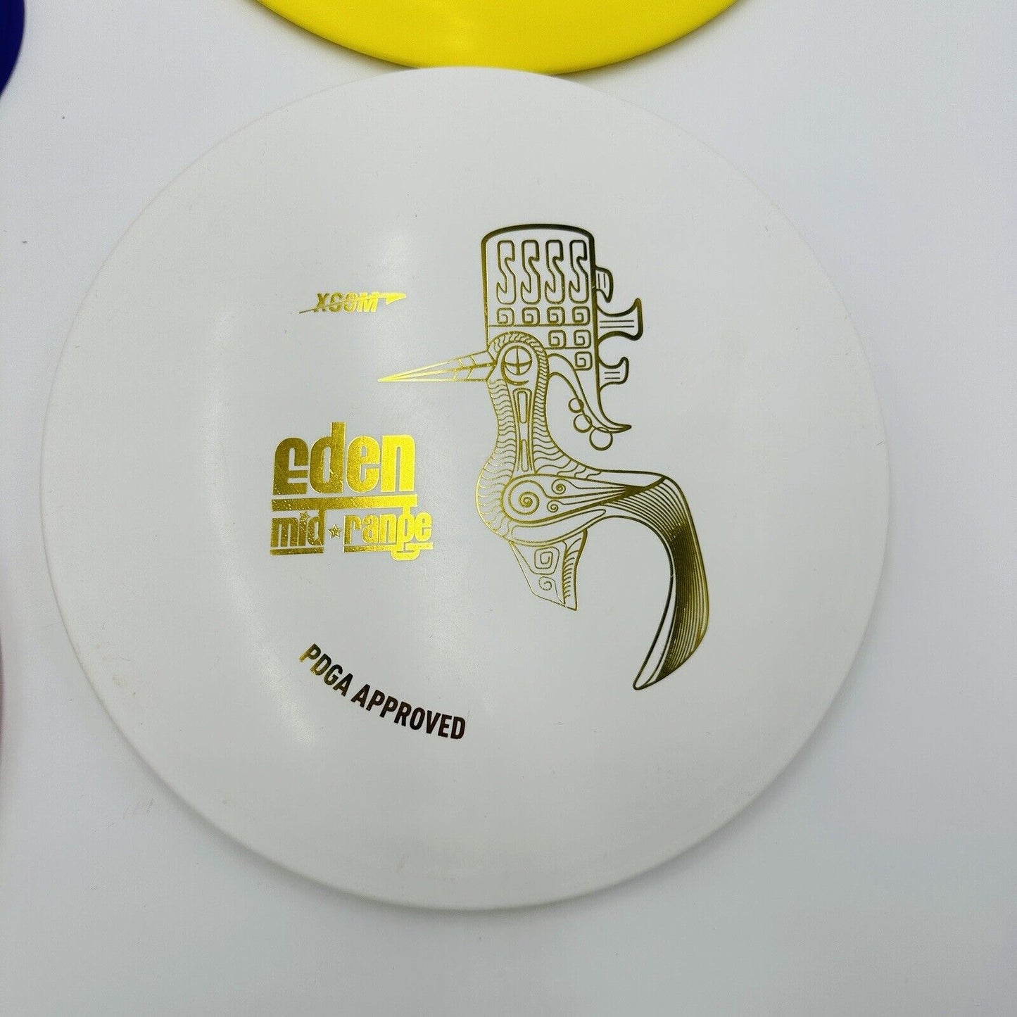 Xcom Disc Golf Beginner Starter Set with 4 Discs Easy to Carry Bag Ultimate