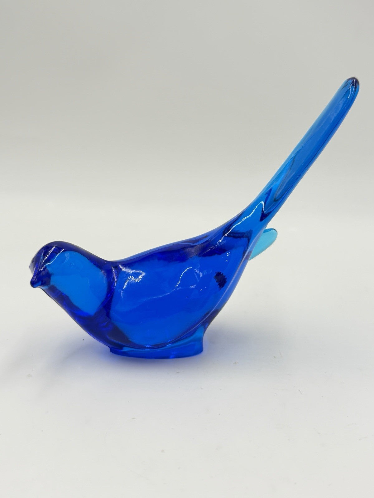Vintage Fenton Cobalt Blue Art Glass Long Tail Bird of Happiness 5”x7” Figurine