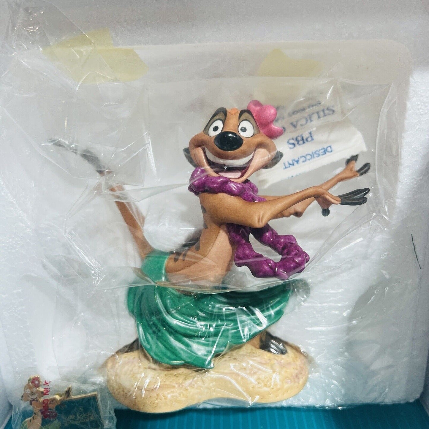 Disney WDCC Timon Luau Lion King Figurine 1998 Membership COA Pin Classics
