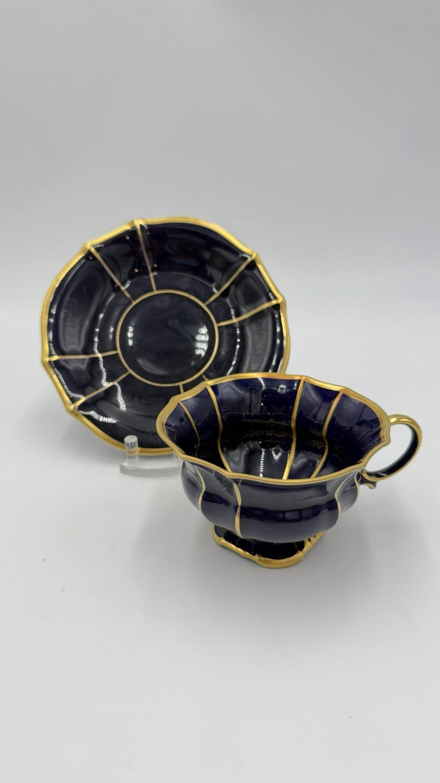LINDNER KÜPS ECHT COBALT & GOLD 157/2 Demitasse Cup & Saucer Set Germany