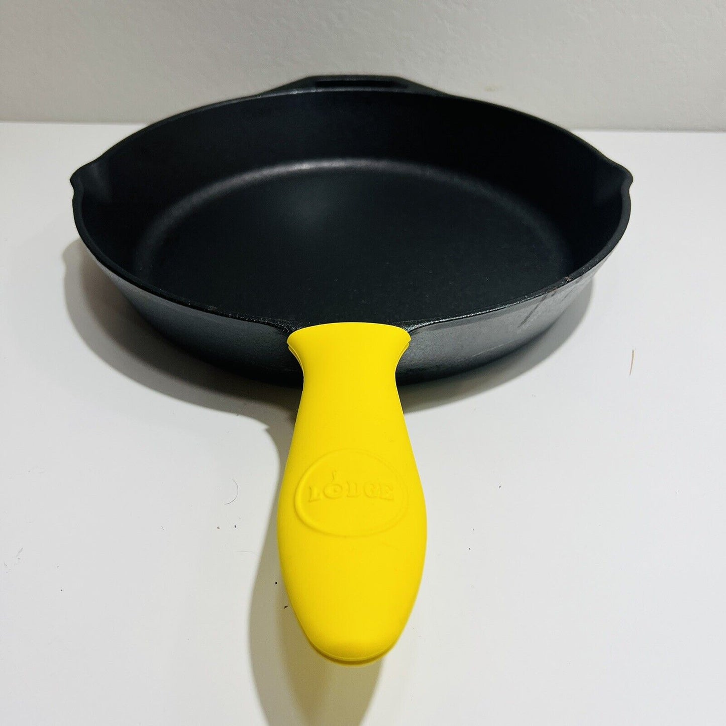 Lodge Cast Iron Skillet L10SK3 12 inch Kitchen Cookware Metal