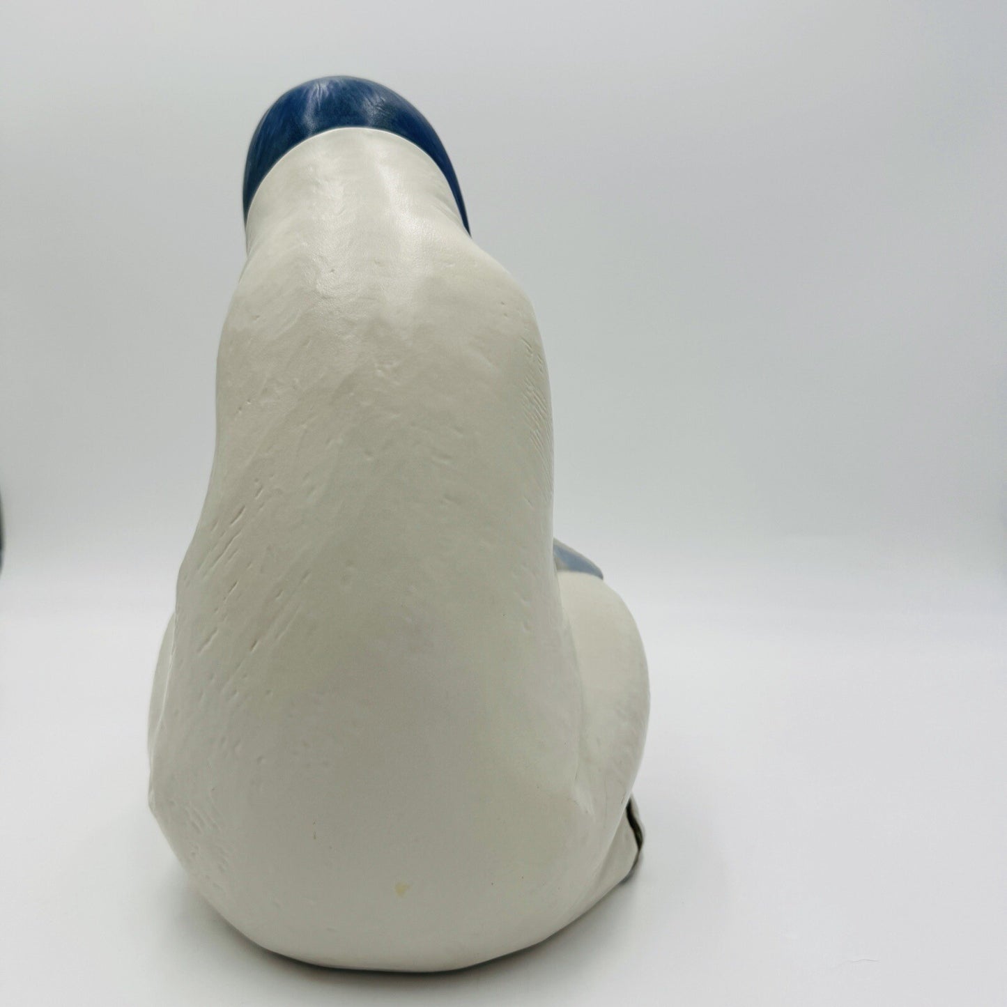 Lladro Spain Porcelain Inuit Girl Napping Sculpture Juan Huerta 2008 Lladró