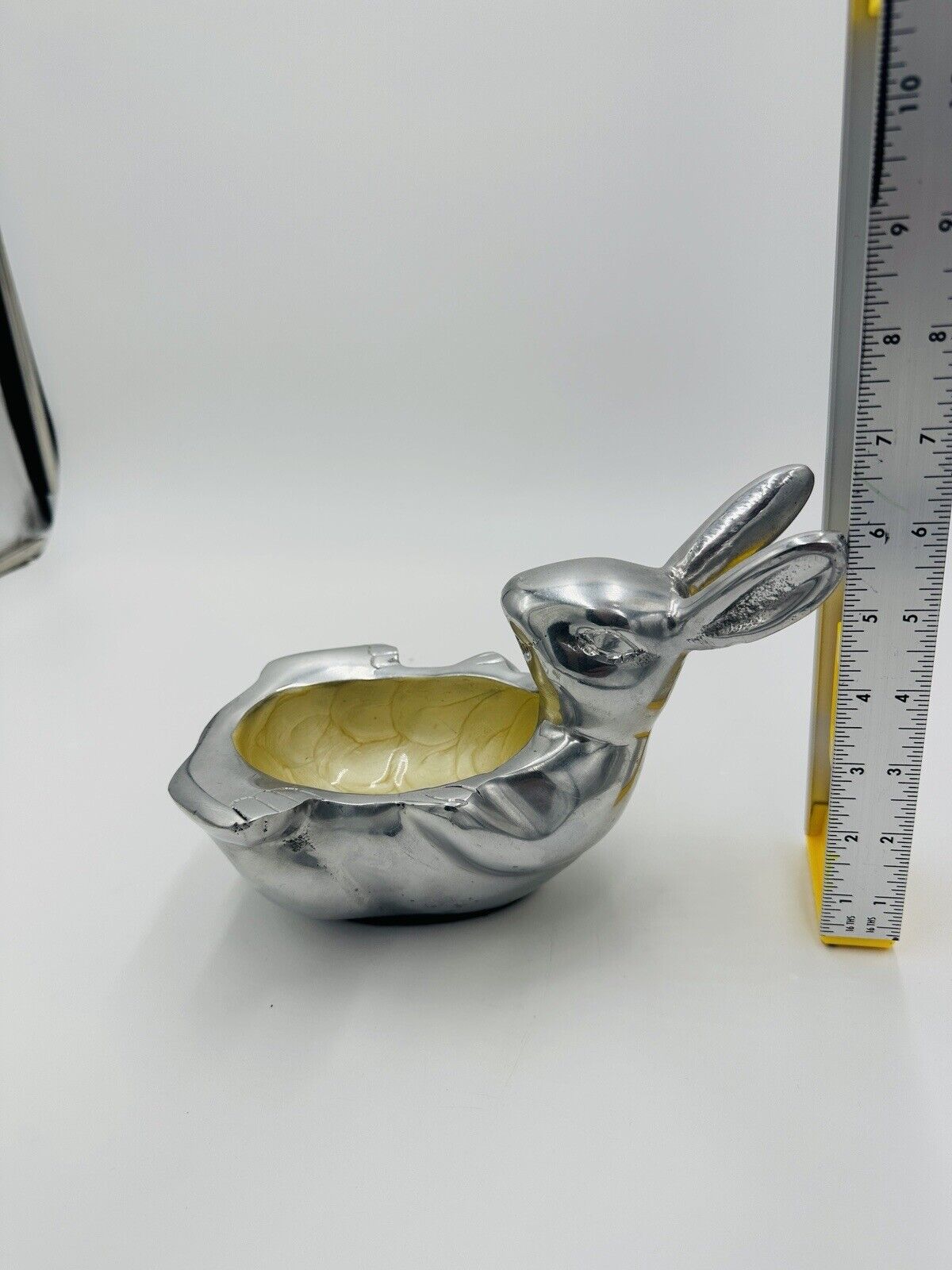 Bunny Rabbit Enameled Aluminum Easter Bowl Candy Nut 9in x 6in Seasonal Decor