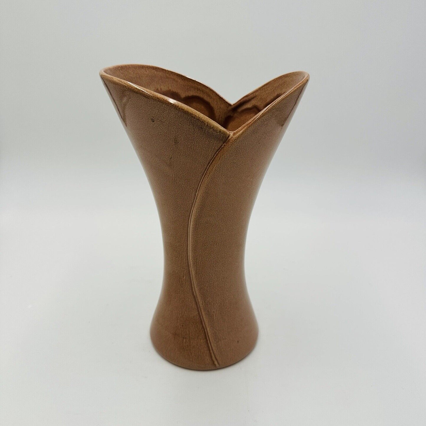 Red Wing Vase Pottery Tan Brown 10 1/2" USA 1625 Large Decor Vintage MCM