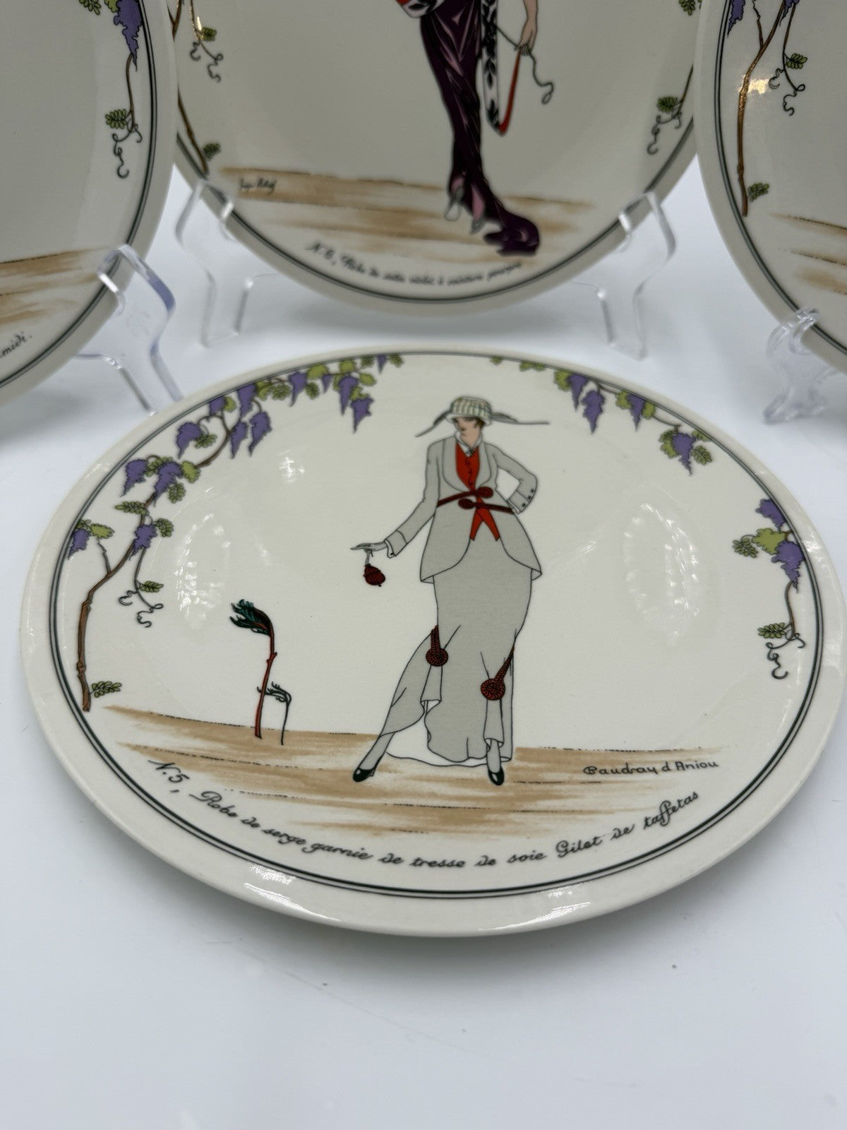 Vintage VILLEROY & BOCH Design 1900 Porcelain 8" Salad Plate Art Nouveau 4 Pcs P
