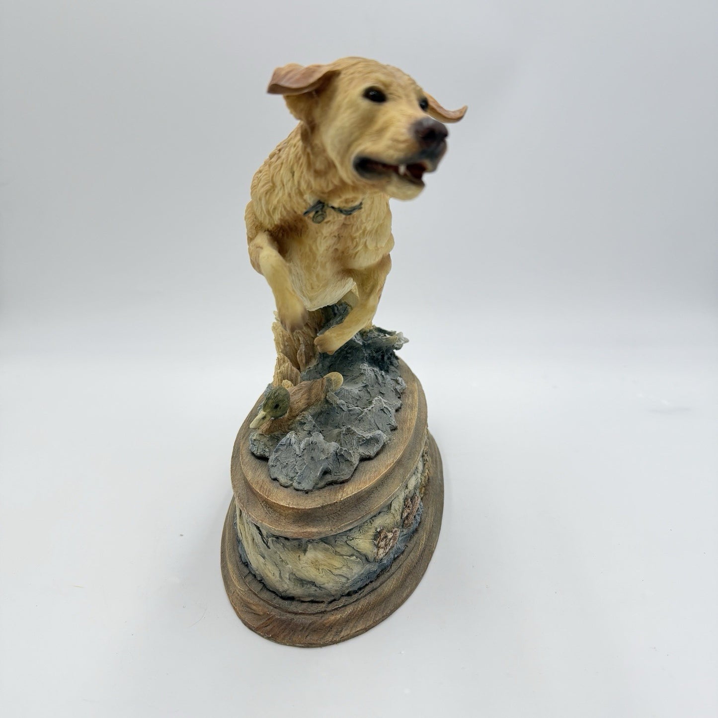 Ducks Unlimited Labrador 2005/2006 Exclusive On Your Mark signed Rare Sculpture