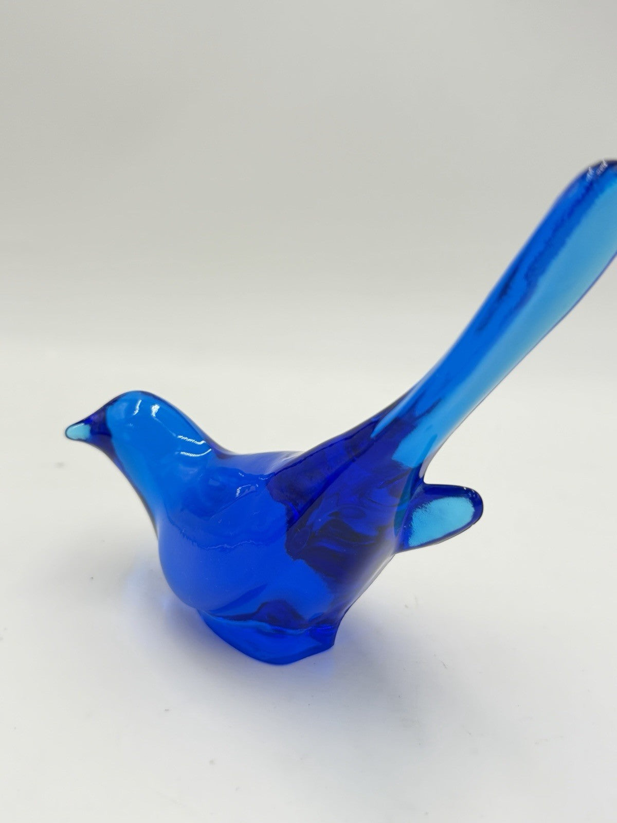 Vintage Fenton Cobalt Blue Art Glass Long Tail Bird of Happiness 5”x7” Figurine