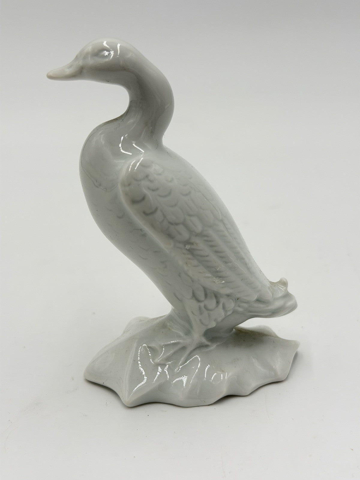 Haviland Limoges France white porcelain duck /mallard figurine Glossy Vtg 4”H