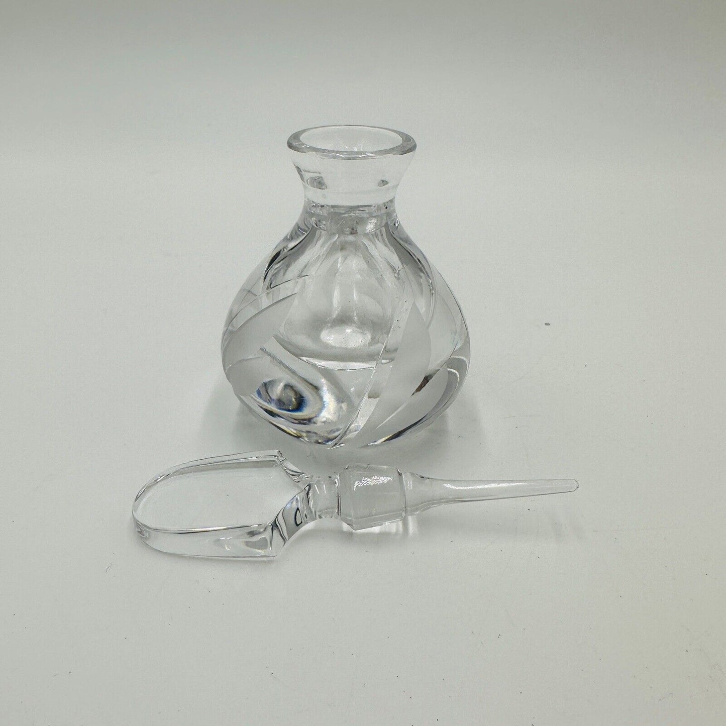 Atlantis Lead Crystal Perfume Bottle with Stopper 3.5in H Vintage Women's Decor