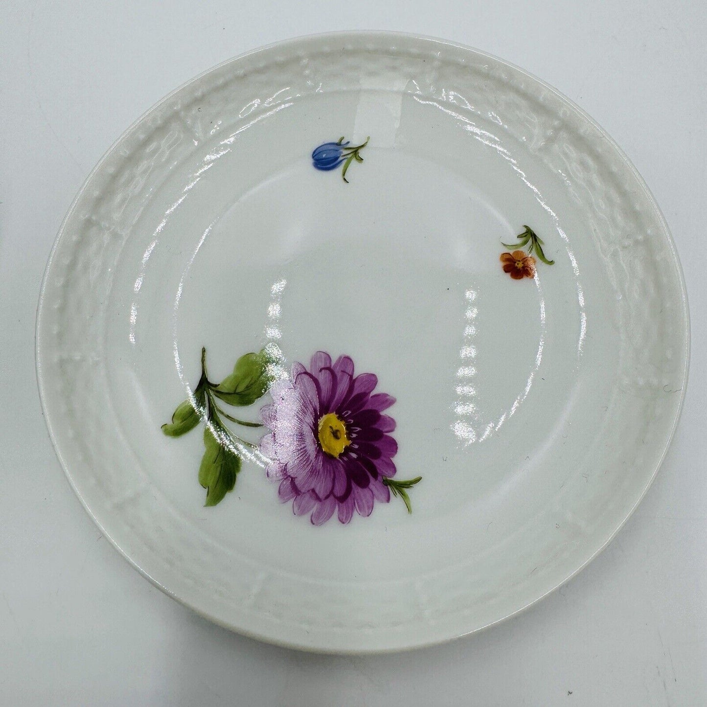 Nymphenburg Tea Cup & Saucer Porcelain L 20517 Hand Painted Floral Antique