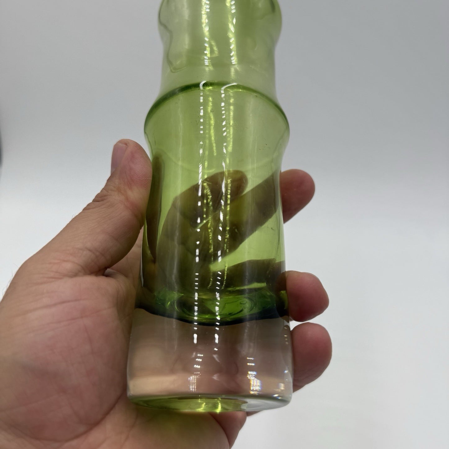 MCM SWEDISH ASEDA ART GLASS Green BO BORGSTROM GLASBRUK Bamboo VASE 9”