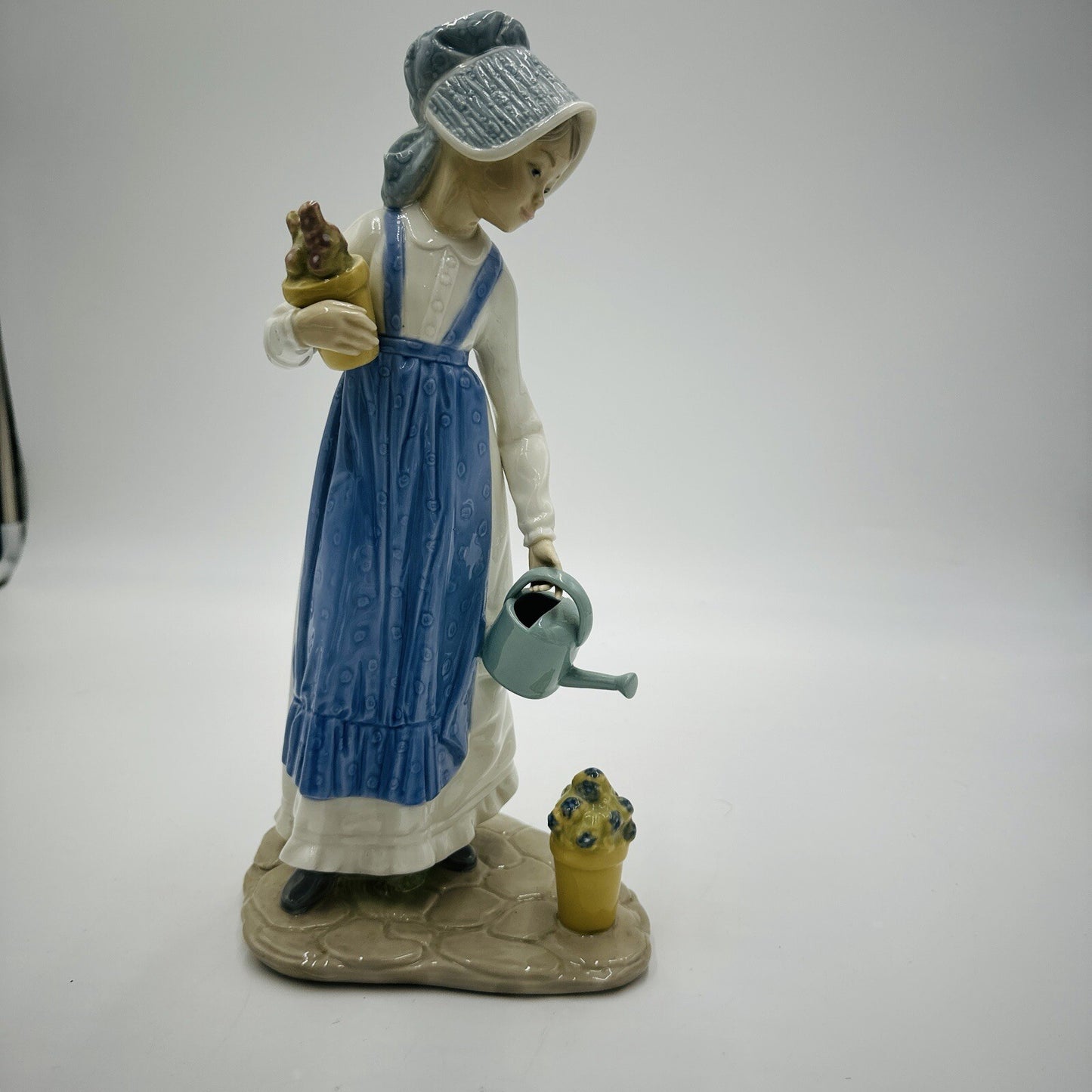 NAO by Lladro Spain Porcelain Figurine Girl W/ Watering Can Flower Large 12in