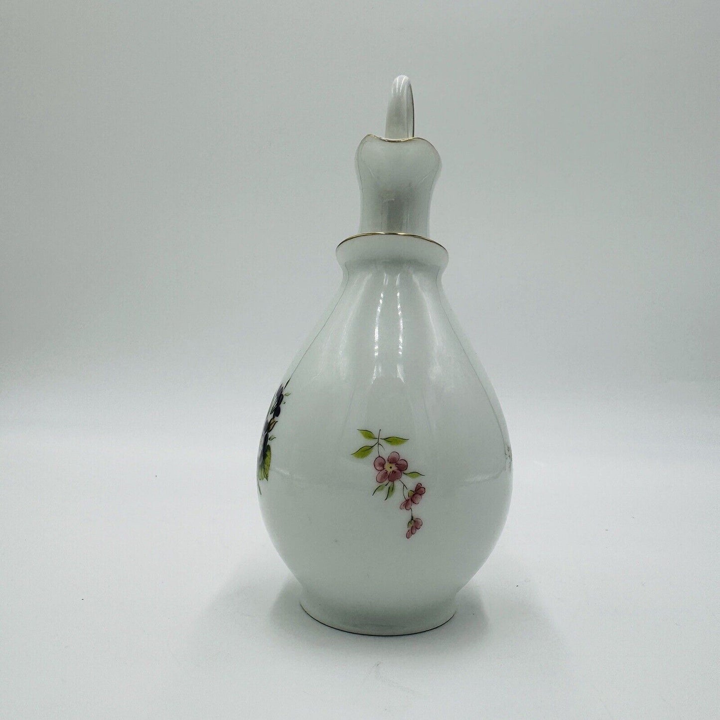Bing & Grondahl Denmark Fluted Oil Vinegar 197 Floral Porcelain Rare Vintage 7"