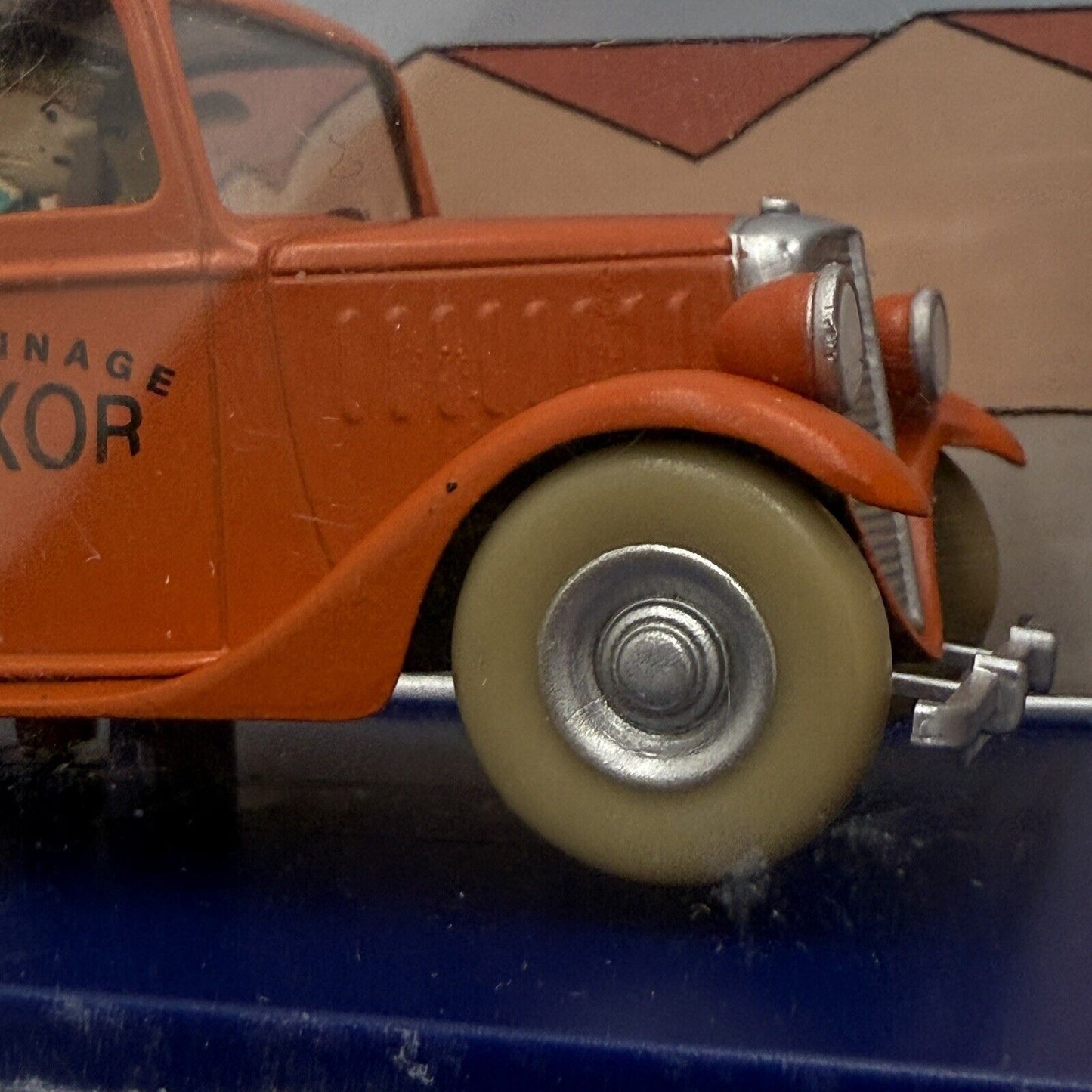 HERGE-MOULINSART Tintin 1/43 Ford Depannage Luxor Tord Tow Truck Diecast