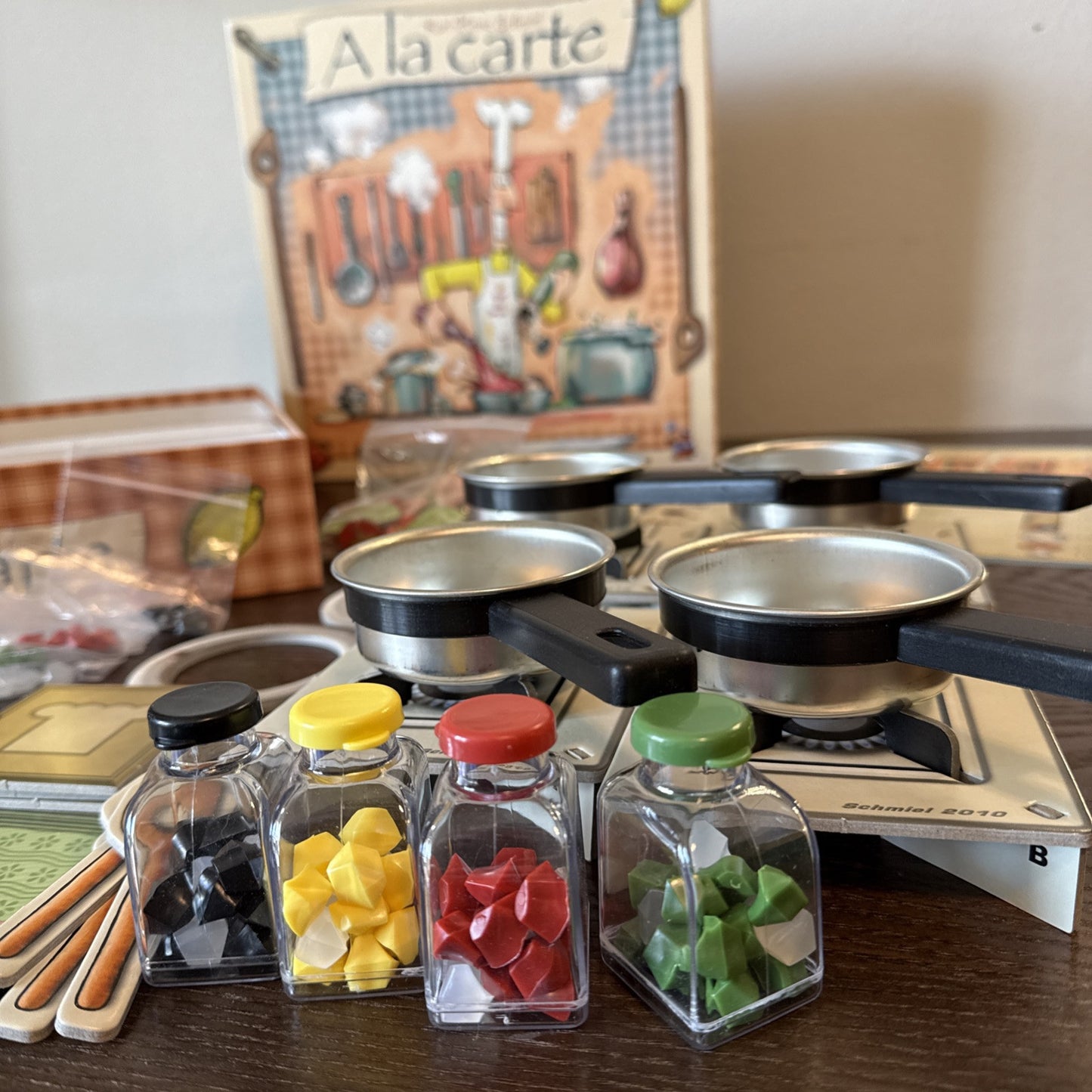 FFG A la Carte Board Game Dexterity Fun 2-4 Players Rare Culinary Cooking