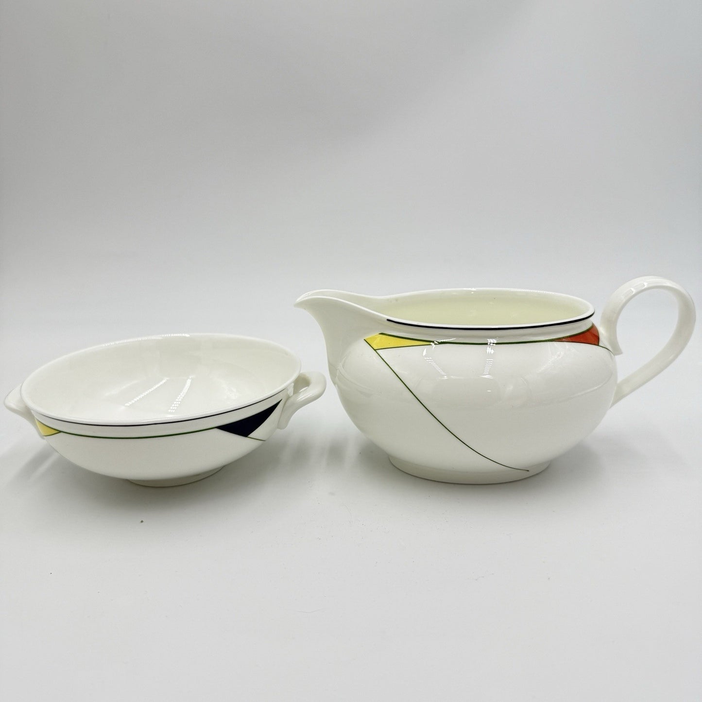 VILLEROY & BOCH Bone China trio gravy boat and bowl 2 Pieces Porcelain #1748