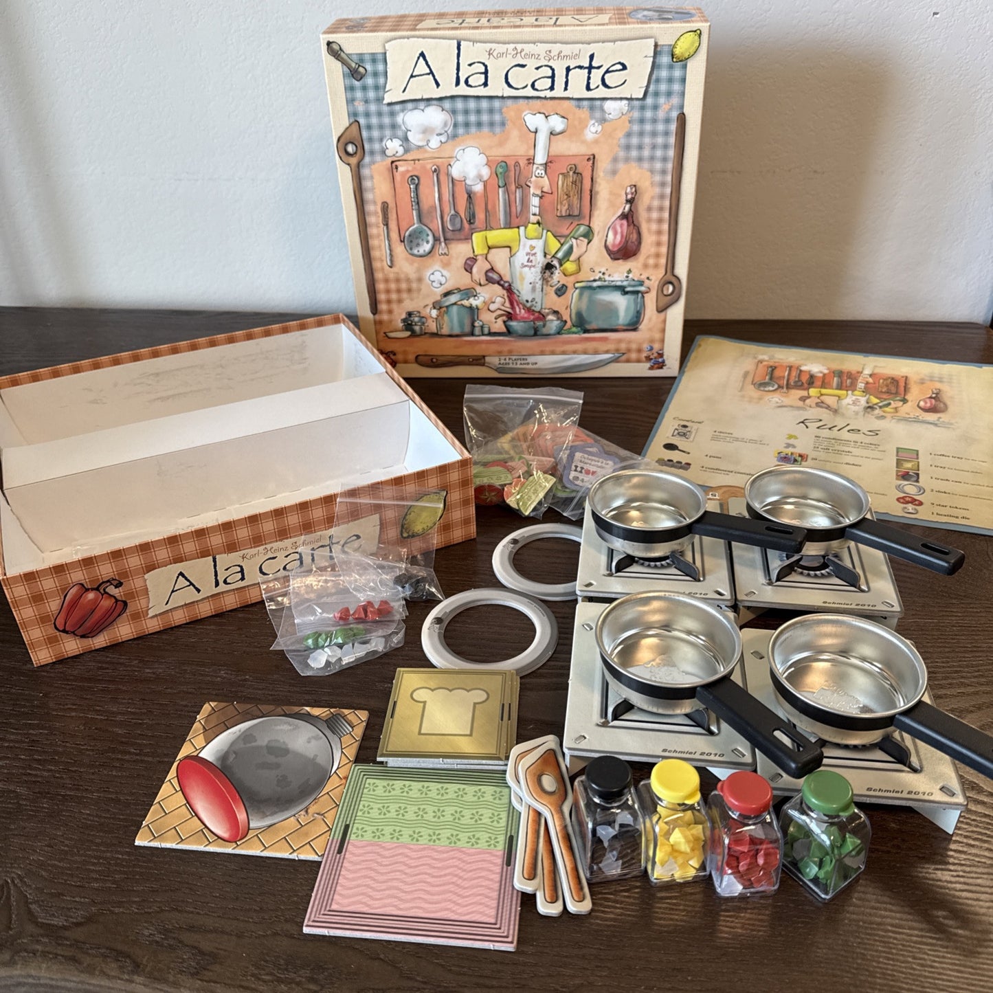 FFG A la Carte Board Game Dexterity Fun 2-4 Players Rare Culinary Cooking