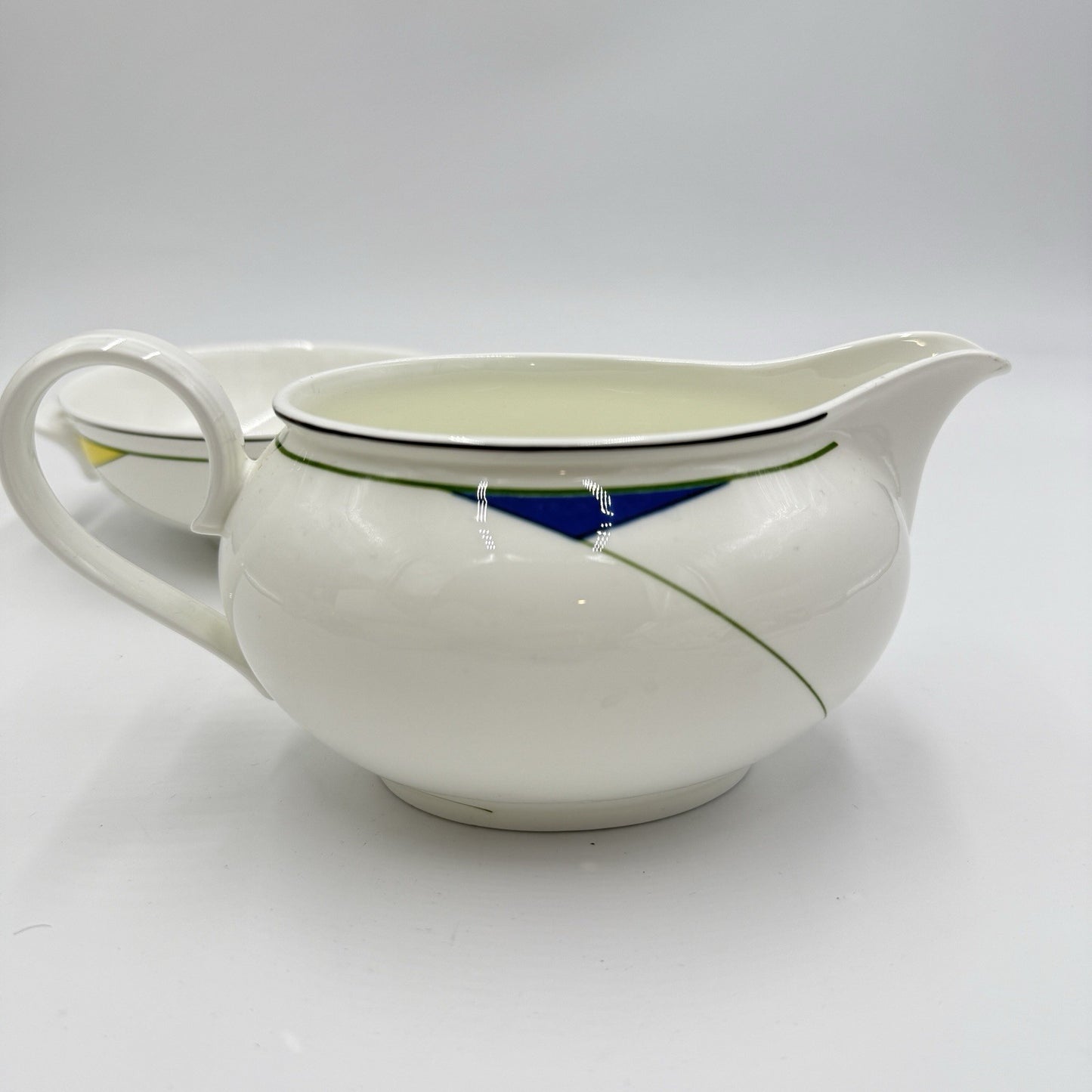 VILLEROY & BOCH Bone China trio gravy boat and bowl 2 Pieces Porcelain #1748
