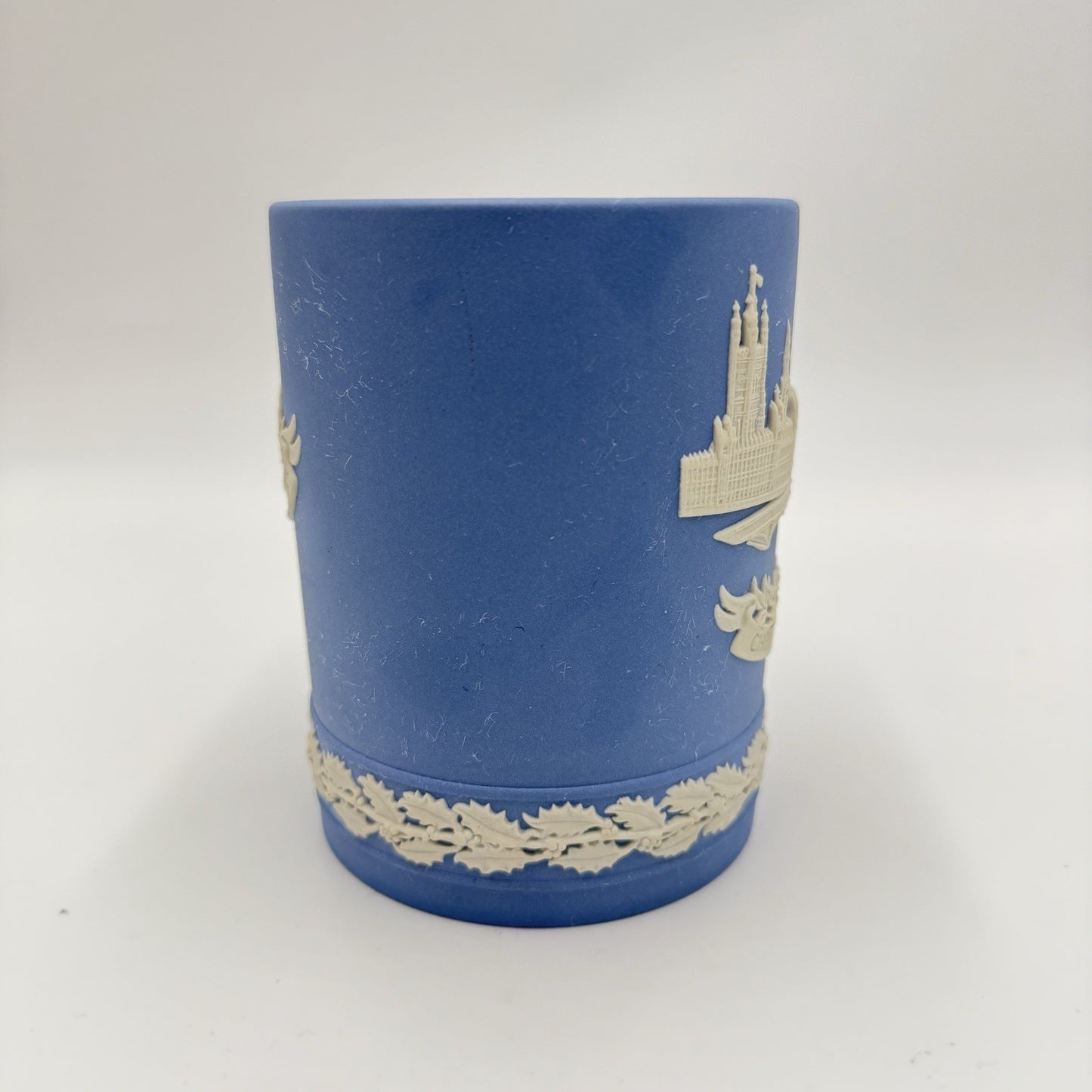 Vtg Wedgwood Christmas 1974 Blue Jasperware Parliament Mug England Commemorative