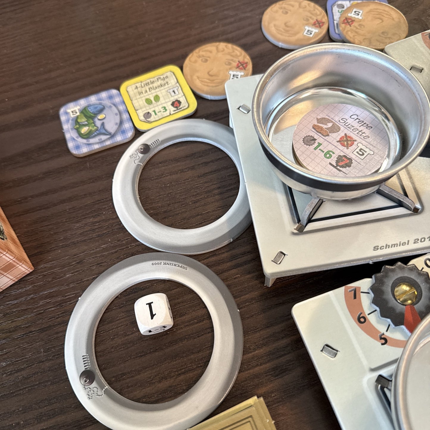 FFG A la Carte Board Game Dexterity Fun 2-4 Players Rare Culinary Cooking