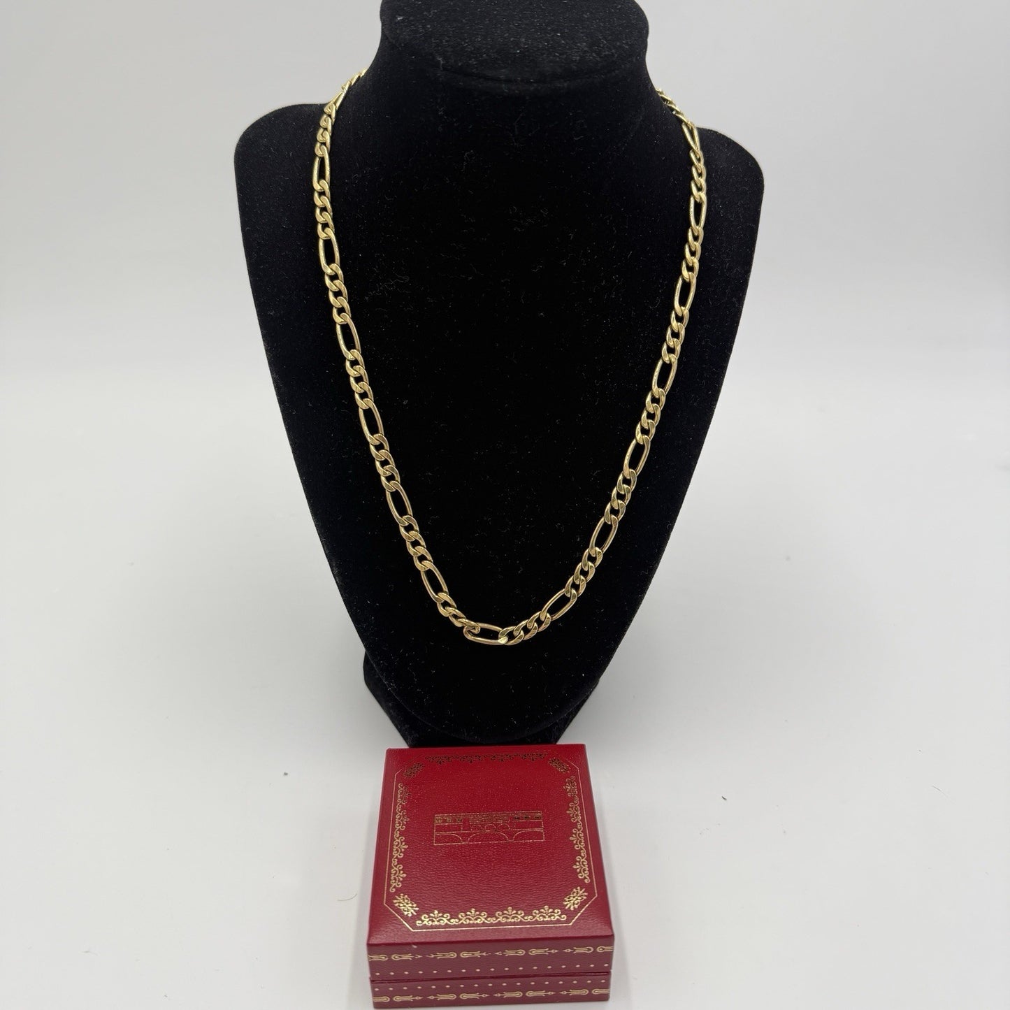 14k Italy Gold Fígaro Chain Necklace 21”L 8.81 g 5mm Wide Yellow Gold