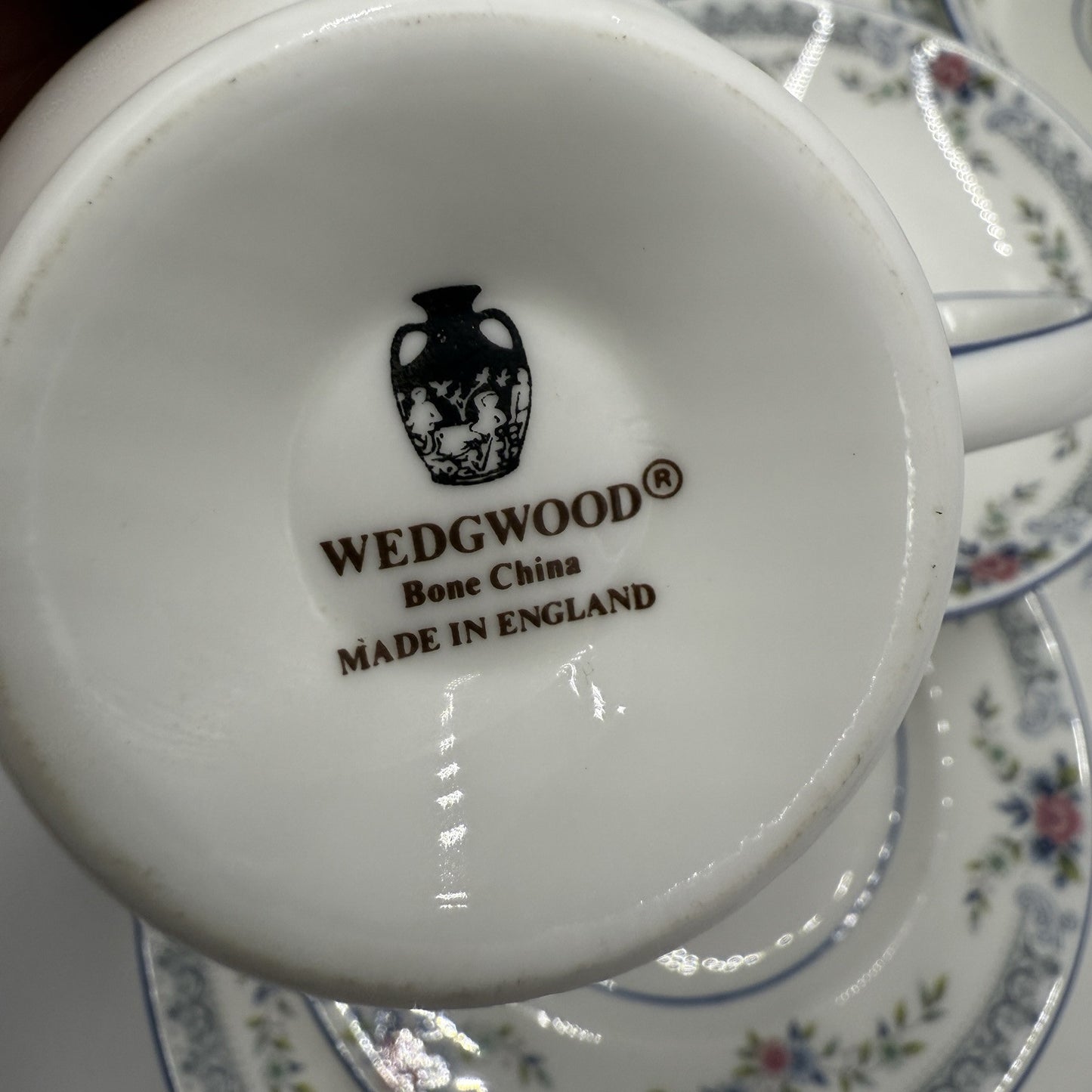 Wedgwood Rosedale English Bone China Tea Cups Saucers Dessert Salad Plates