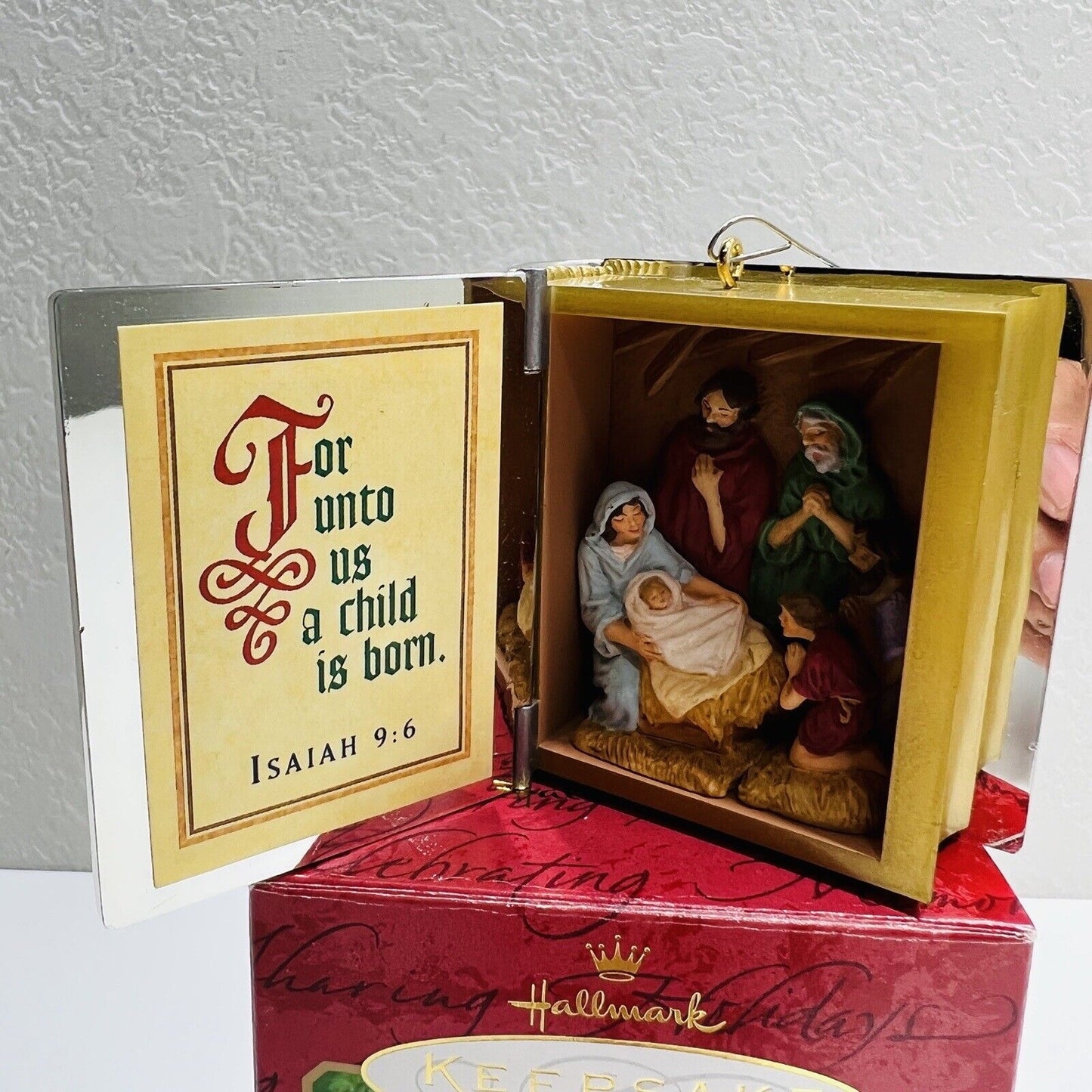 Hallmark Nativity Ornament Bible Good Book Keepsake 2000 Christmas Jesus