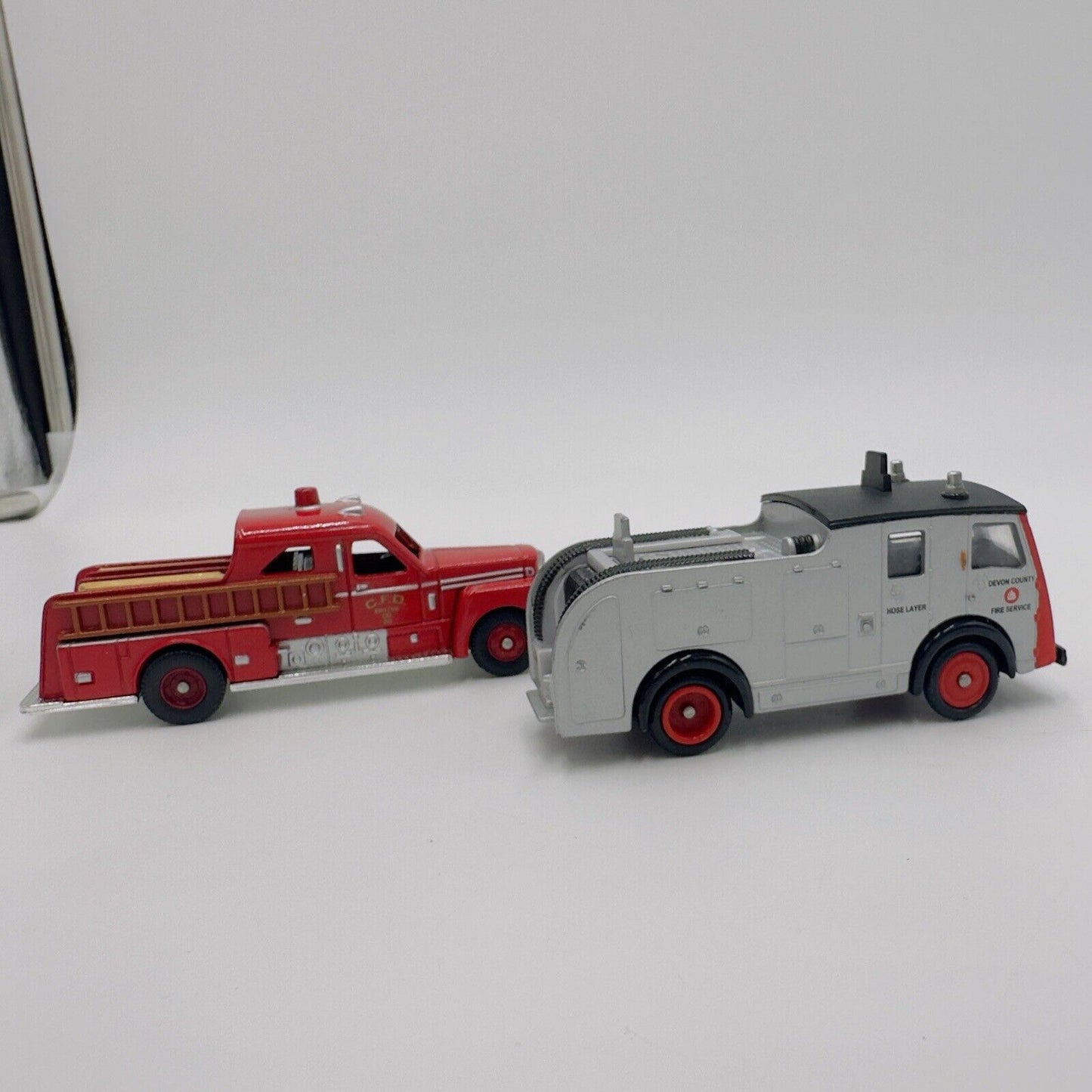 CORGI classics Seagrave & Corgi Dennis F8 Fire Engine 3.5" fire trucks Diecast