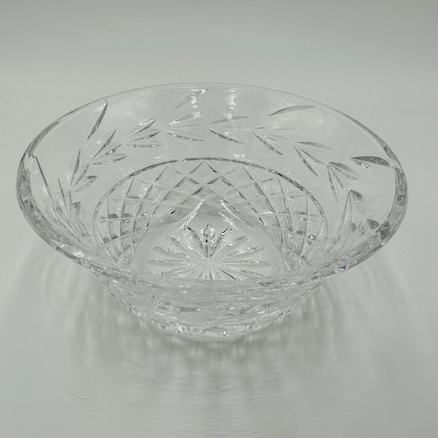Waterford Crystal Glandore Round Finger Bowl Laurel Leaves Cut Glass 5 in Decor