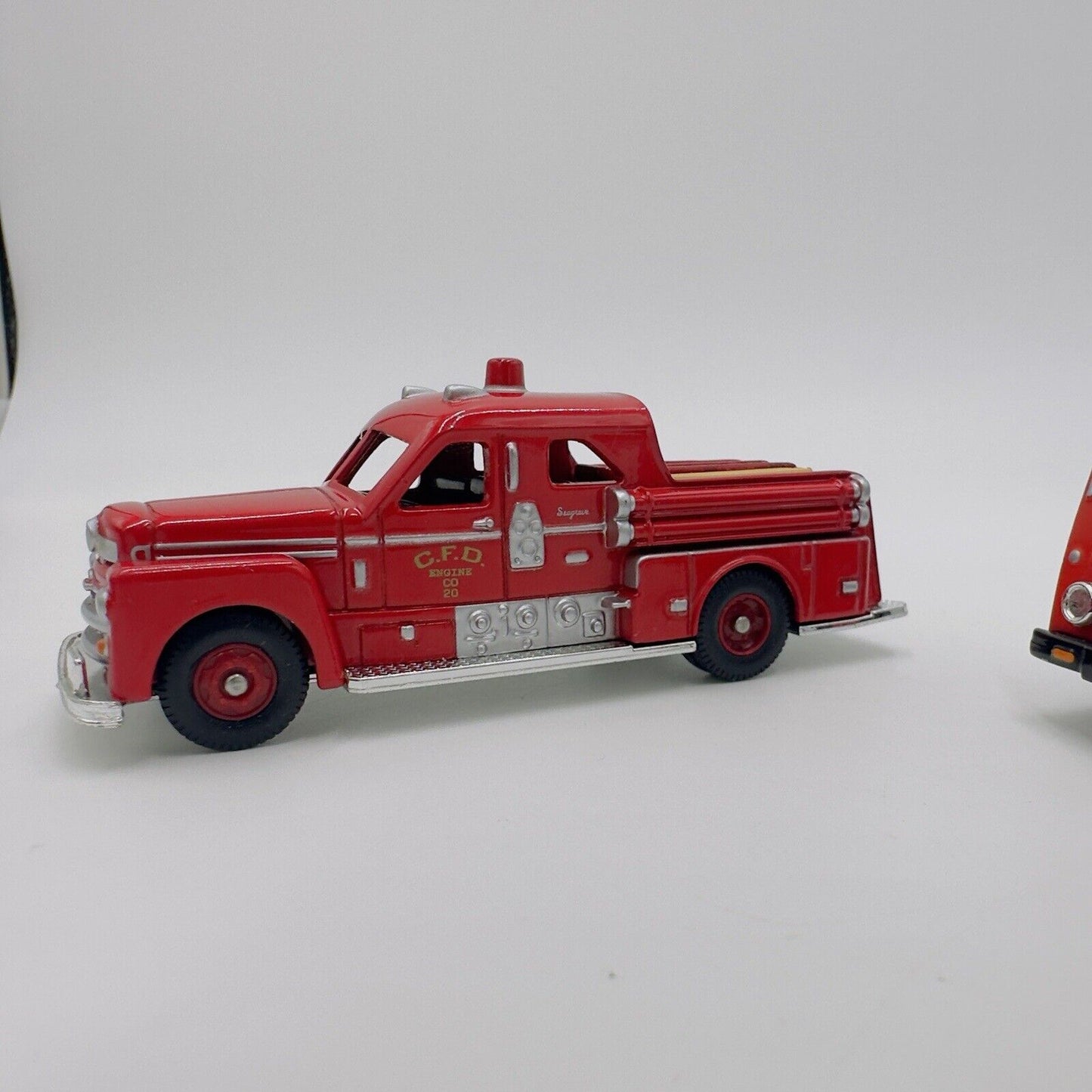 CORGI classics Seagrave & Corgi Dennis F8 Fire Engine 3.5" fire trucks Diecast