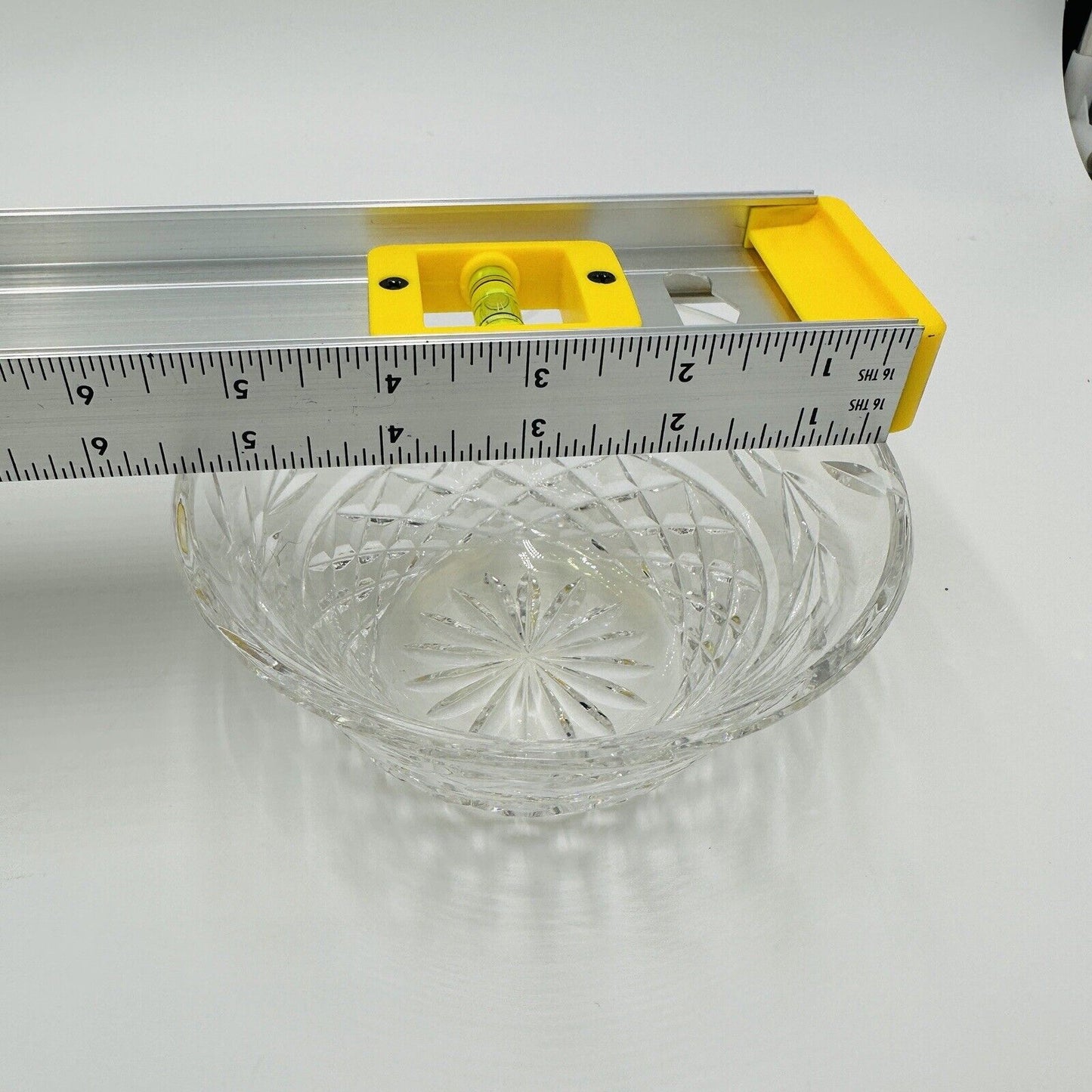 Waterford Crystal Glandore Round Finger Bowl Laurel Leaves Cut Glass 5 in Decor