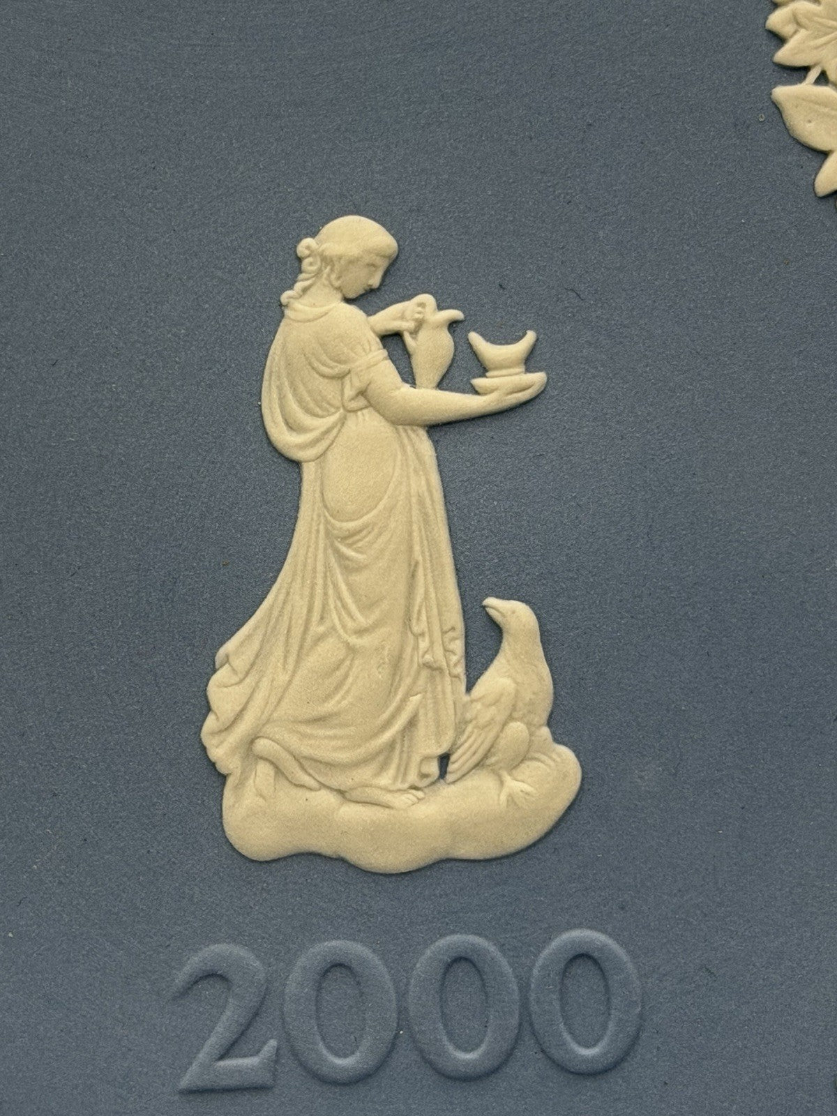 Wedgwood Jasperware Millenium 2000 commemorative plate Hebe & Eagle 7” W/box