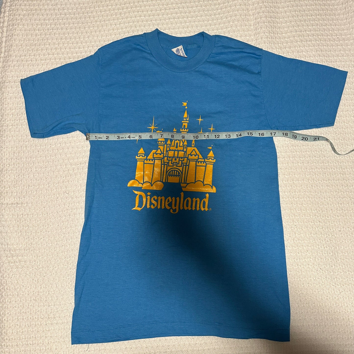 Disneyland Men's Medium T-Shirt Cinderella Castle Single Stitch USA Blue Vintage