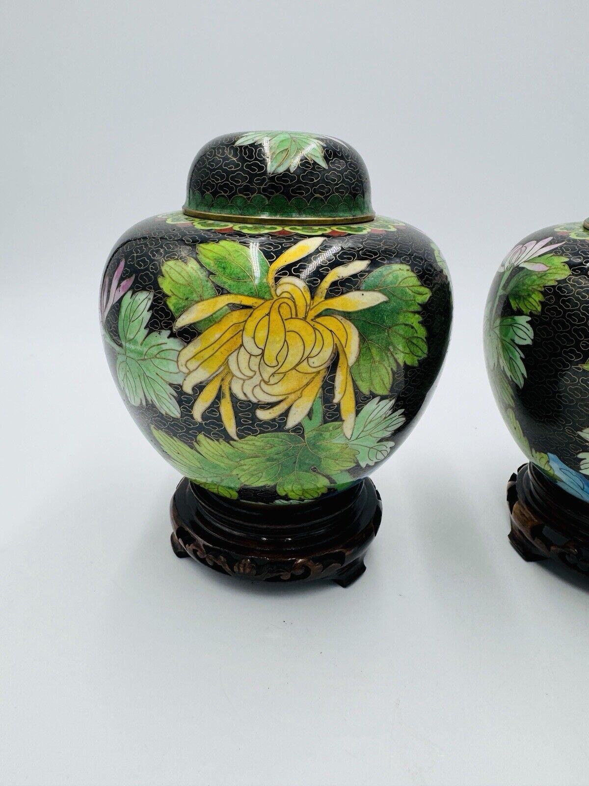 Vintage Cloisonne Brass Enameled Ginger Jar Floral Butterfly Inlay Design 7”