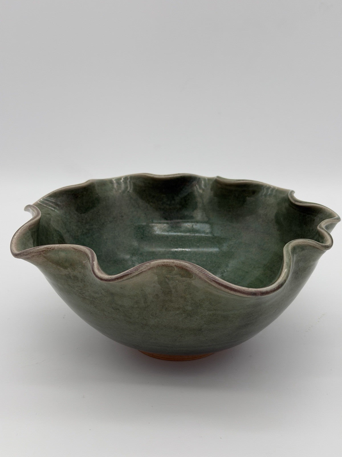 ROBBIE BREAUX Studio Art Pottery Green Large Centerpiece Bowl Ruffled Signed