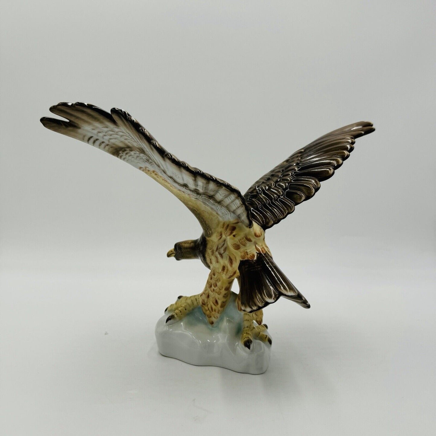 Herend Hungary Porcelain Turul Eagle on Rock Wings Spread Out Figurine 5057