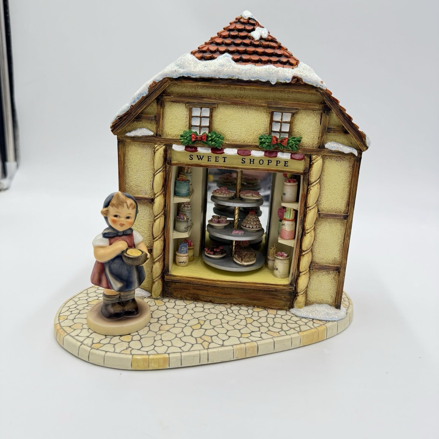 Goebel 2007 Bakery Display Sweet Shoppe Christmas Village Music Box