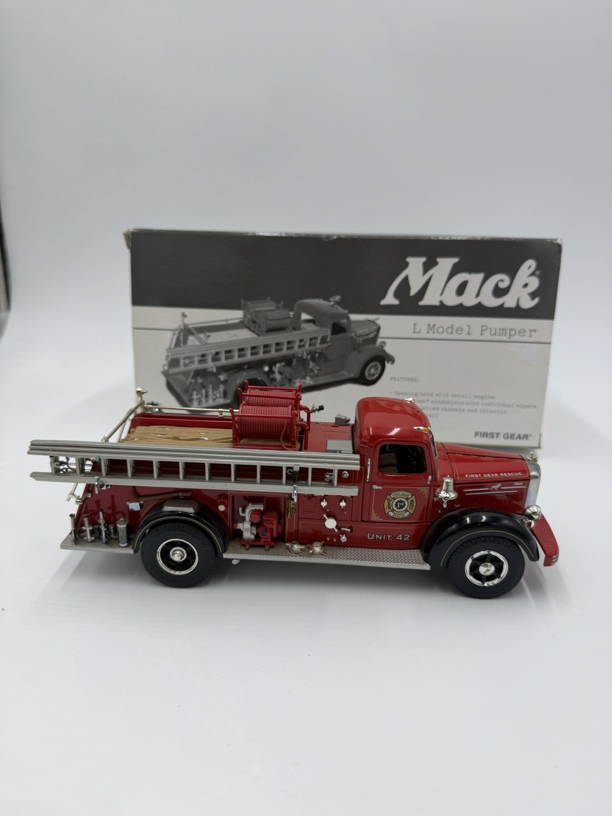 First Gear Mack L Model Pumper CFD Engine Co 50 1:34 Diecast Fire Truck w/Box
