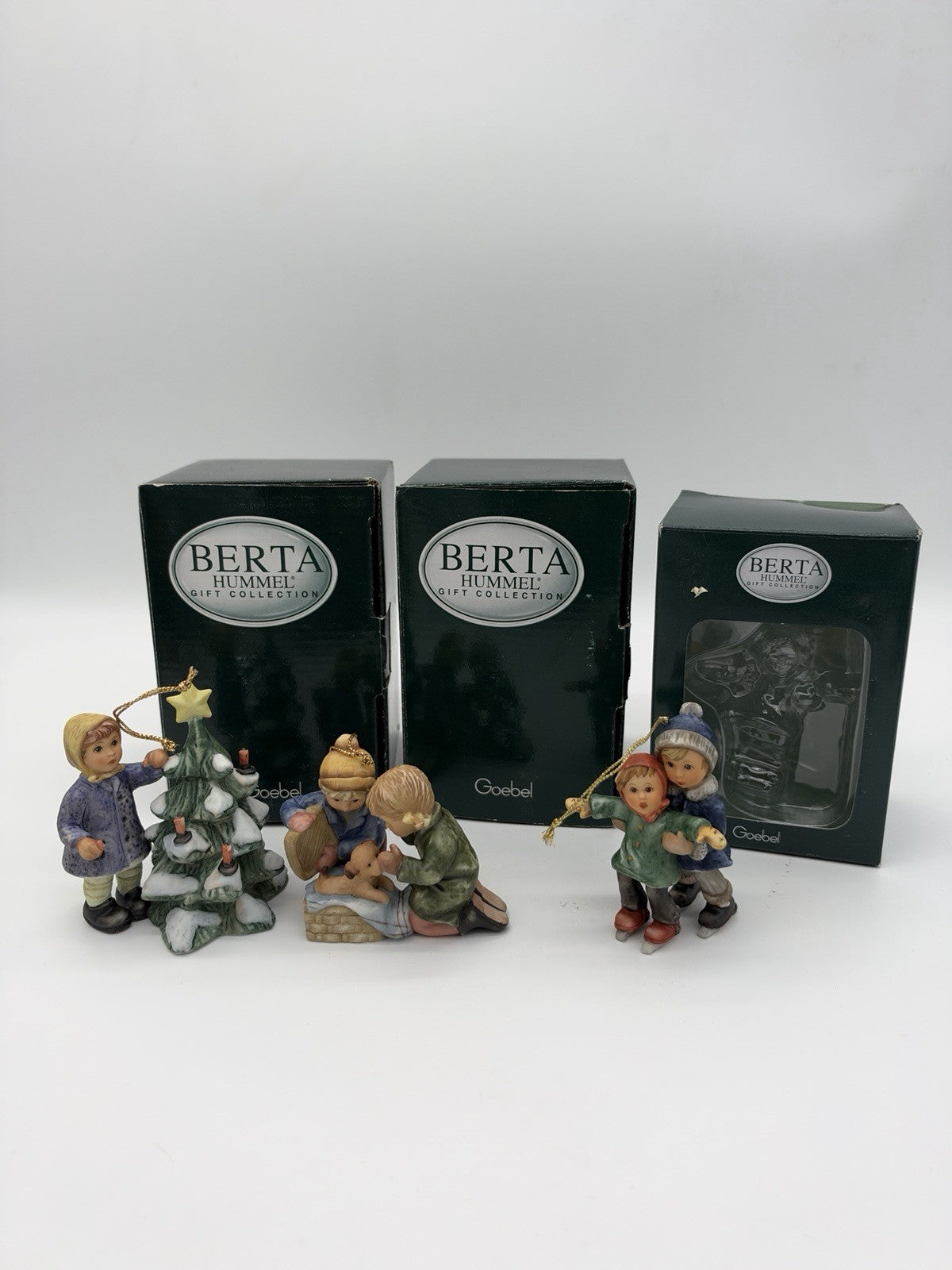 Goebel Berta Hummel Christmas Porcelain Painted Ornaments Set Boxed
