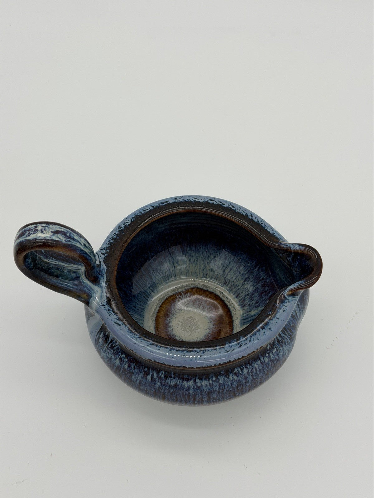 Bill Campbell Studio Art Pottery Gravy Sauce Boat  Brown Blue Drip Glaze 4.5”x6”