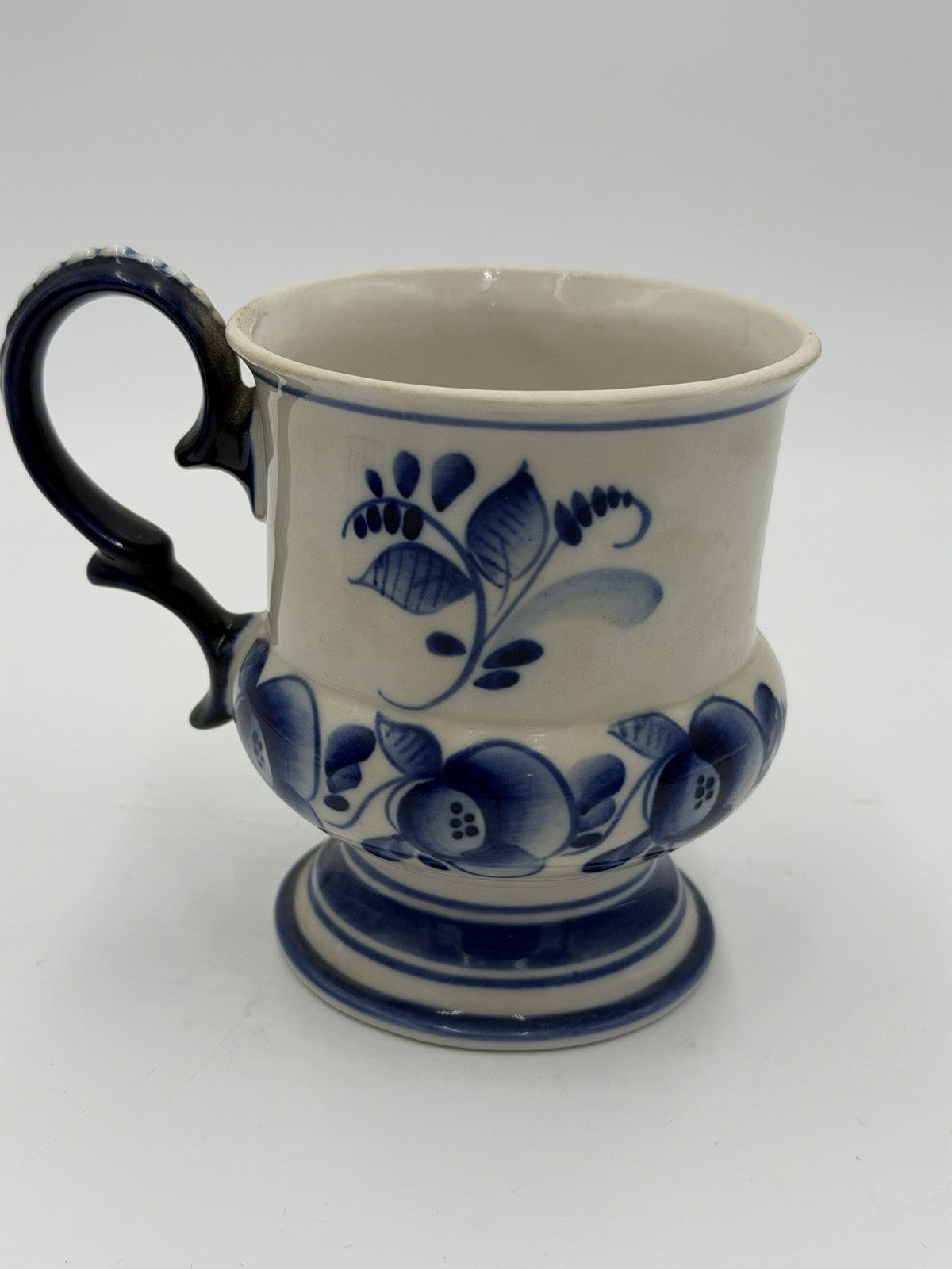 Gzhel Porcelain Russia Duggar Bowl White/blue Floral Pattern W/lid Vintage