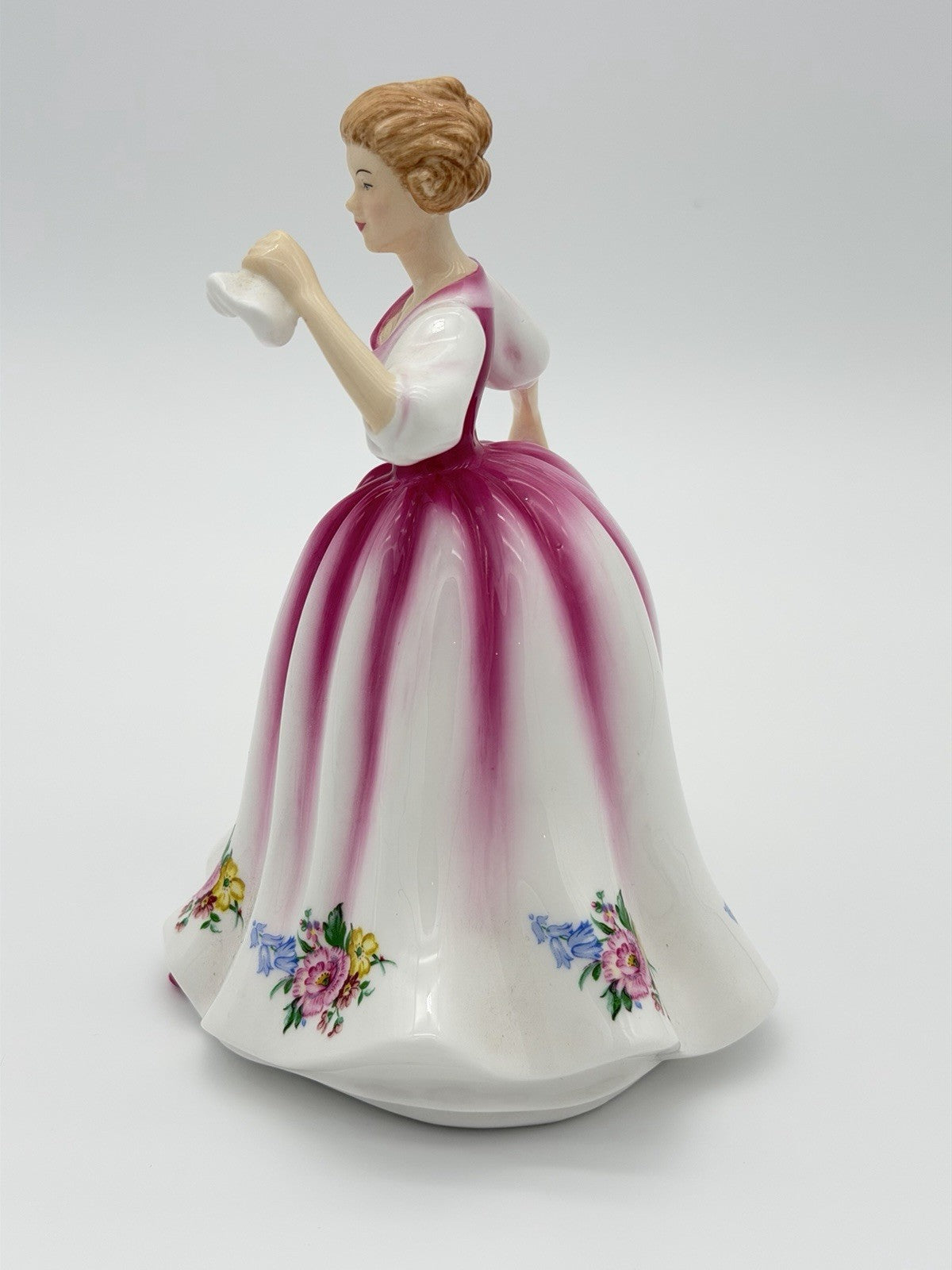 Royal Doulton England Porcelain Pretty Ladies Figurine Grace HN5244 Painted 7”