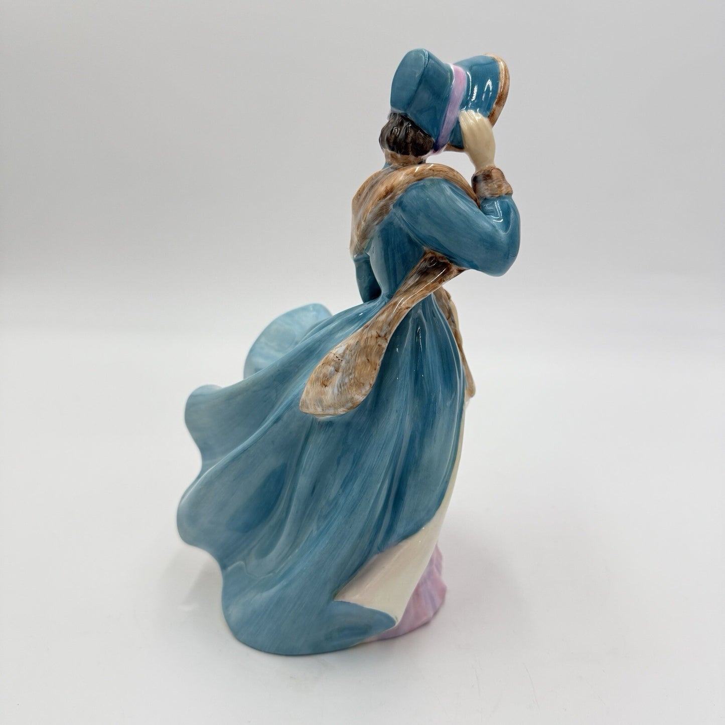 Royal Doulton Delphine HN2136 Figurine England Classic porcelain 7in Rare