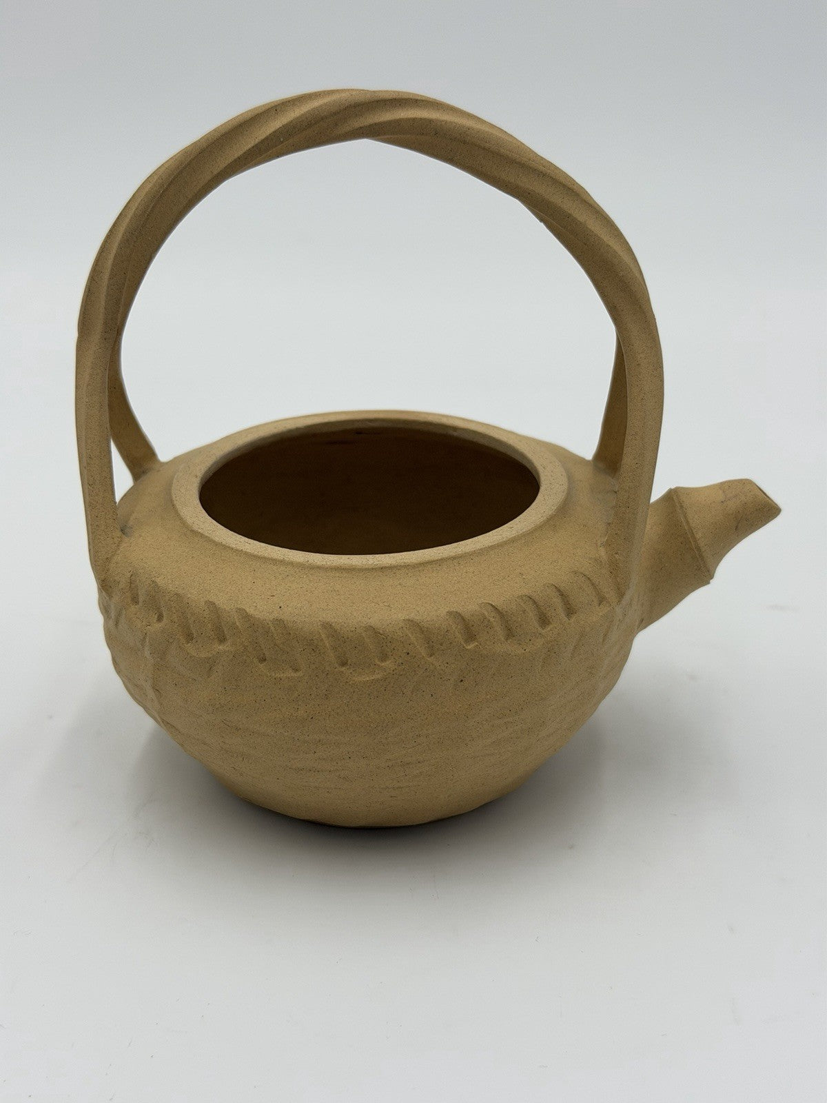 Chinese Yixing zisha clay teapot basket weave Yellow Applied Grapes Design