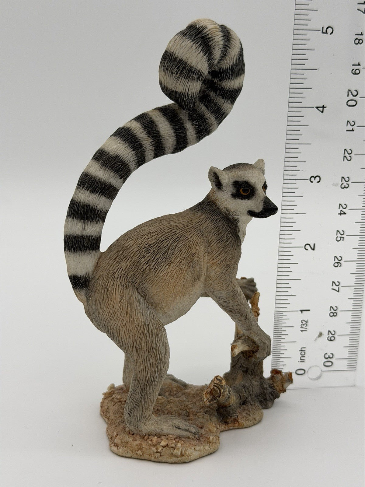 Country Artists England Painted Vtg 5”HWorld Ringtail Lemur Solitary Figurine