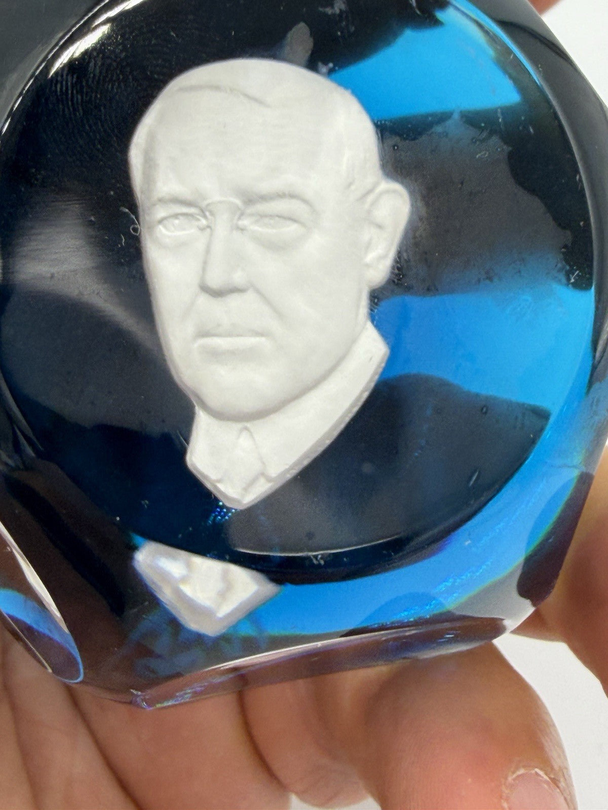 Baccarat Crystal France Blue Cut WOODROW WILSON Sulphide Paperweight Faceted
