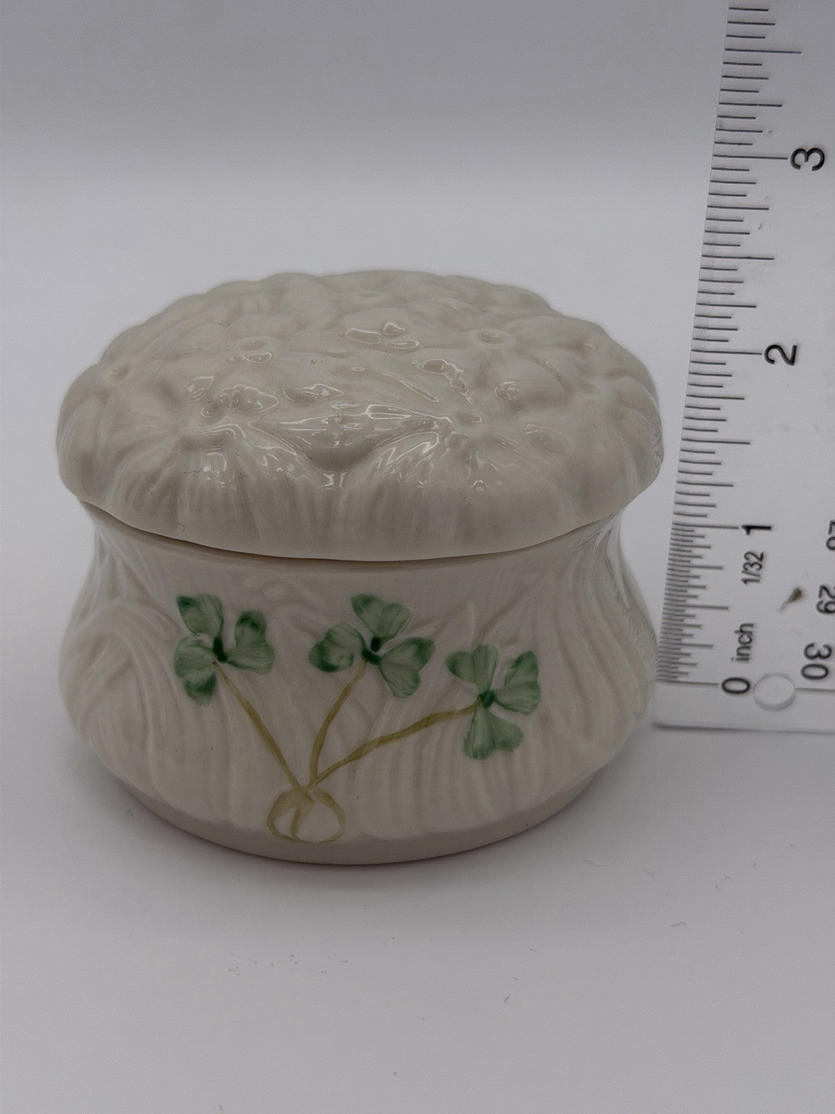 Belleek Ireland Porcelain Daisy Shamrock Lidded Trinket Box Embossed Vintage 3”
