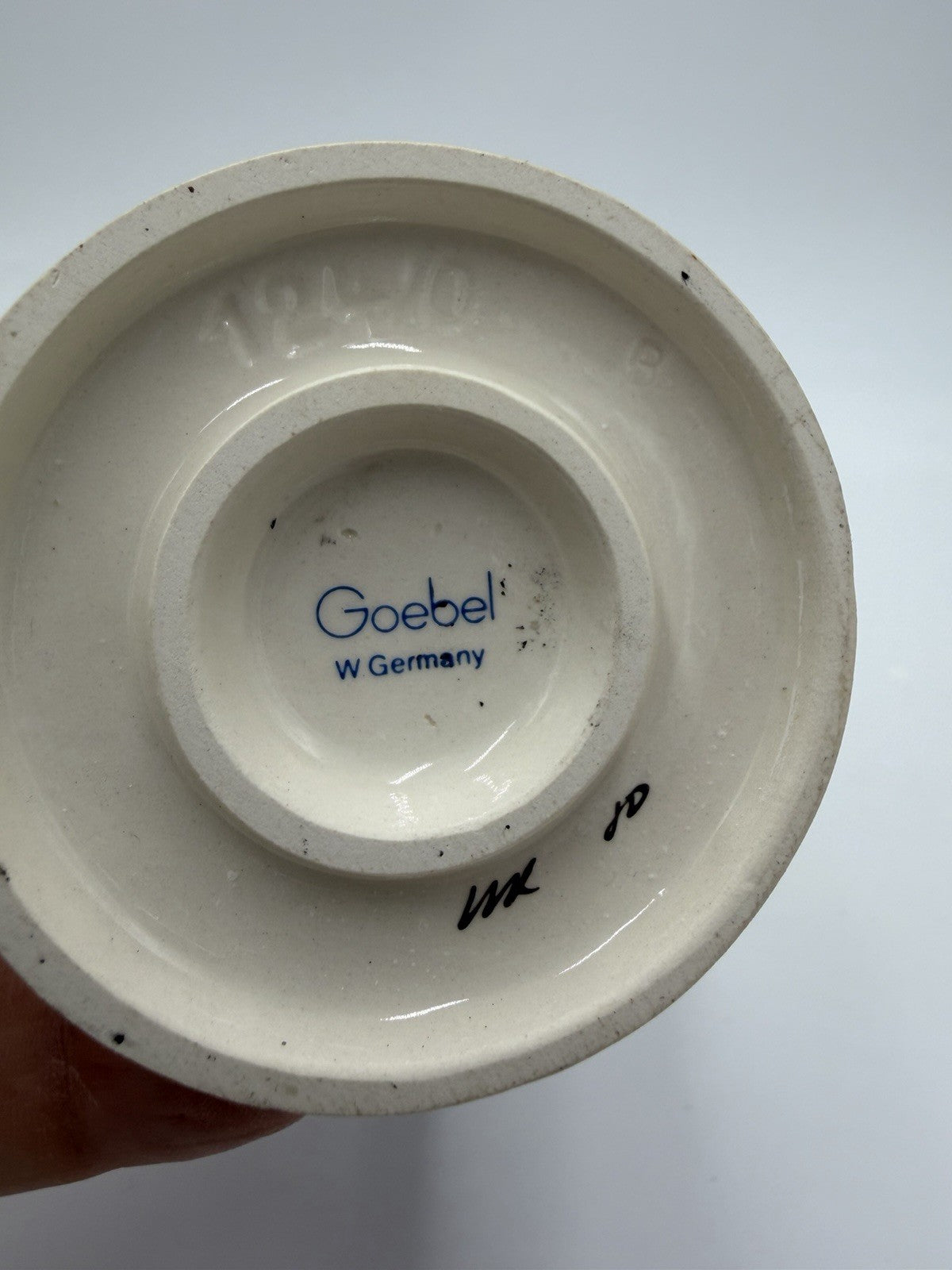 Hummel Goebel Germany Porcelain Hello Boy on The Phone Figurine #124/0