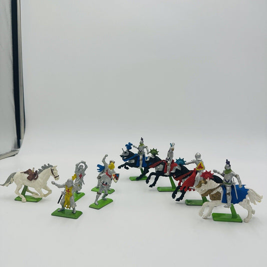 Britains LTD Soldiers Knights 1971 Lot 9 Toys England Painted Medieval Figurines